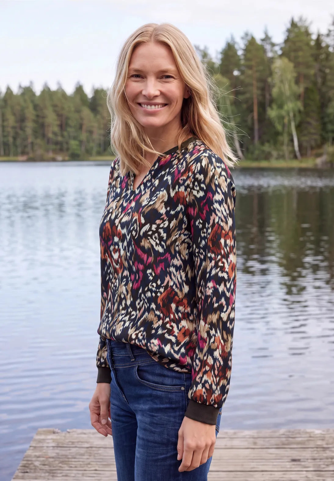 Split neck patterned blouse in truffle brown
