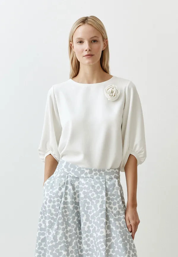 More & More Sweatshirt With flower In Off White