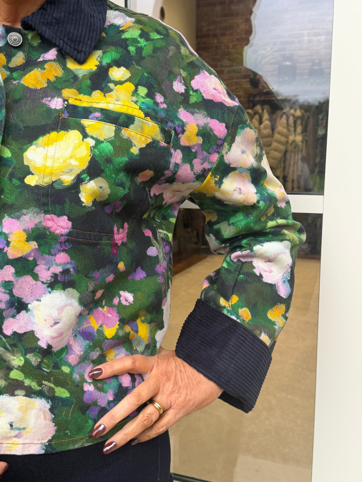 Nulissa floral jacket in botanical garden