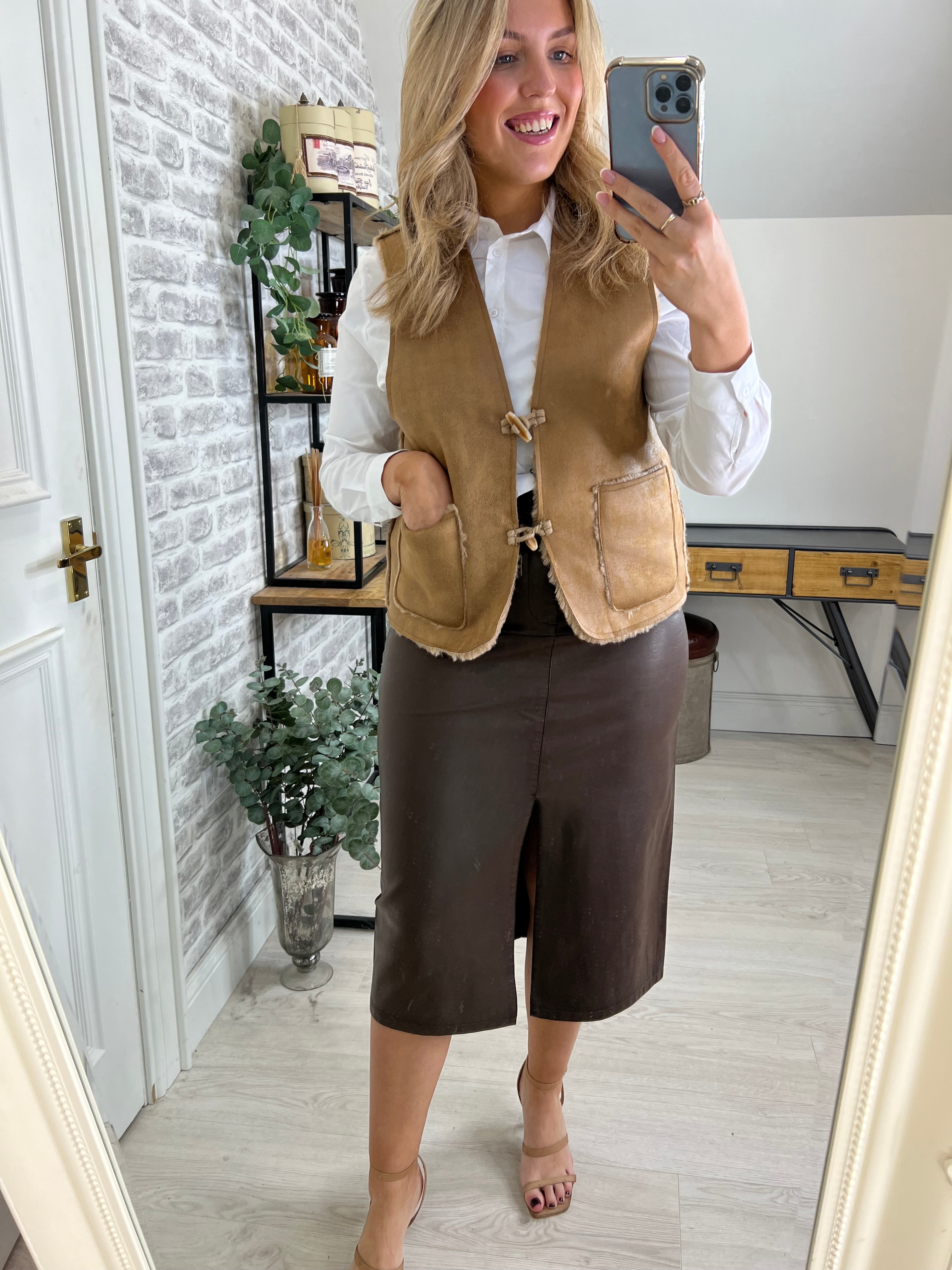 FRNCH Jupe Faux leather Skirt In Chocolate