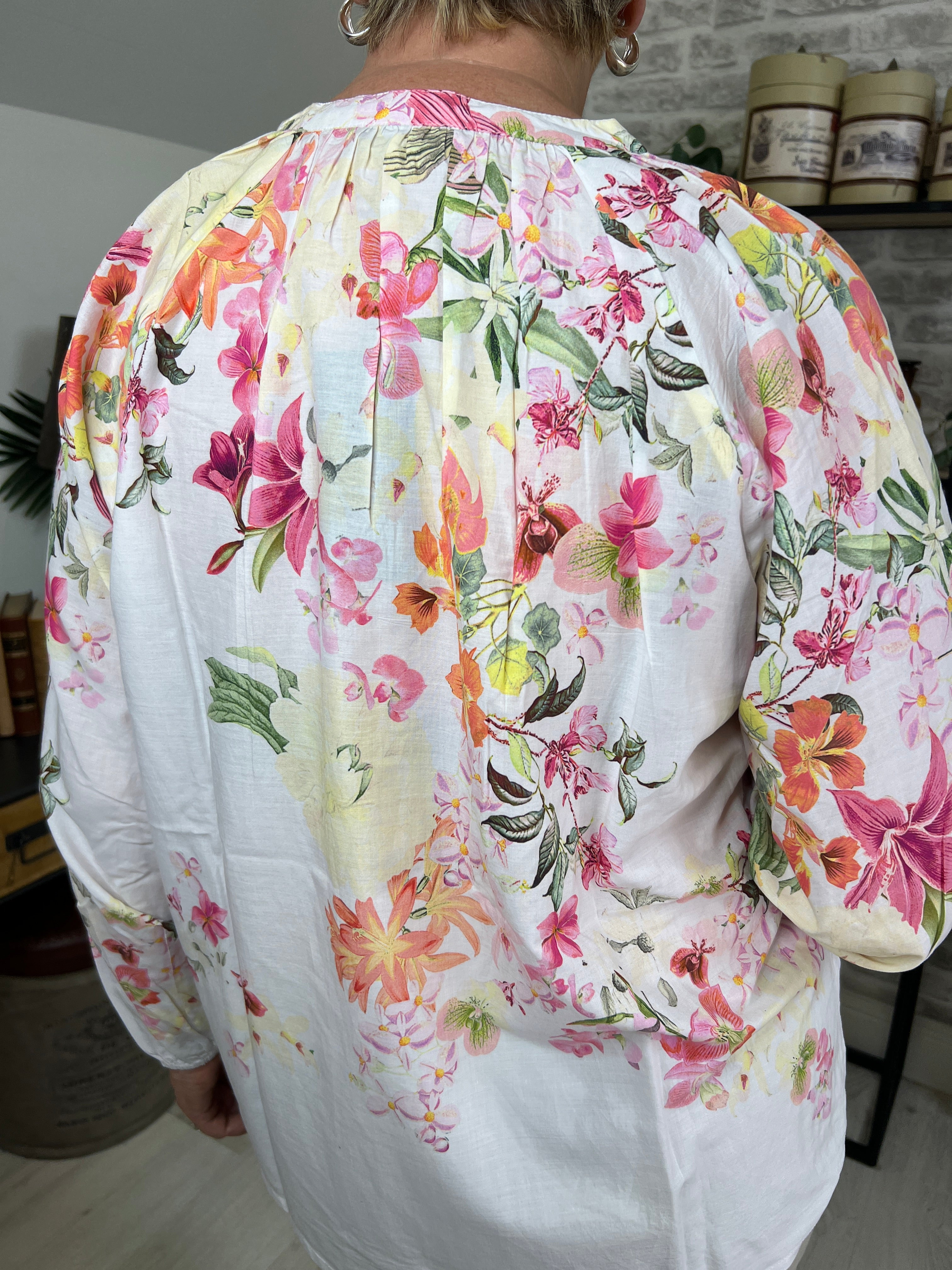 Monari Blouse With Floral Print In Cream Multi