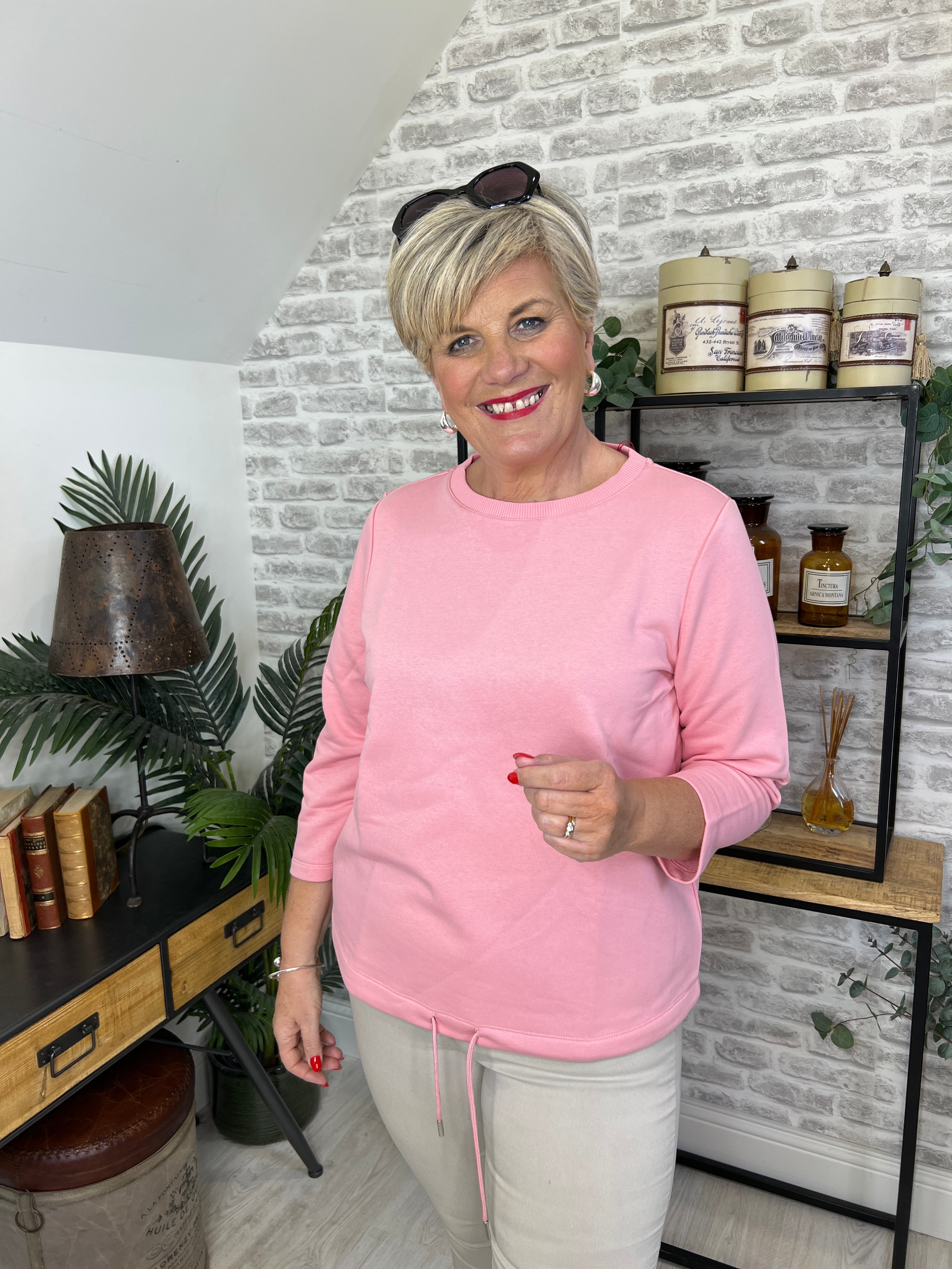 Street One crewneck sweatshirt In Blush Peach