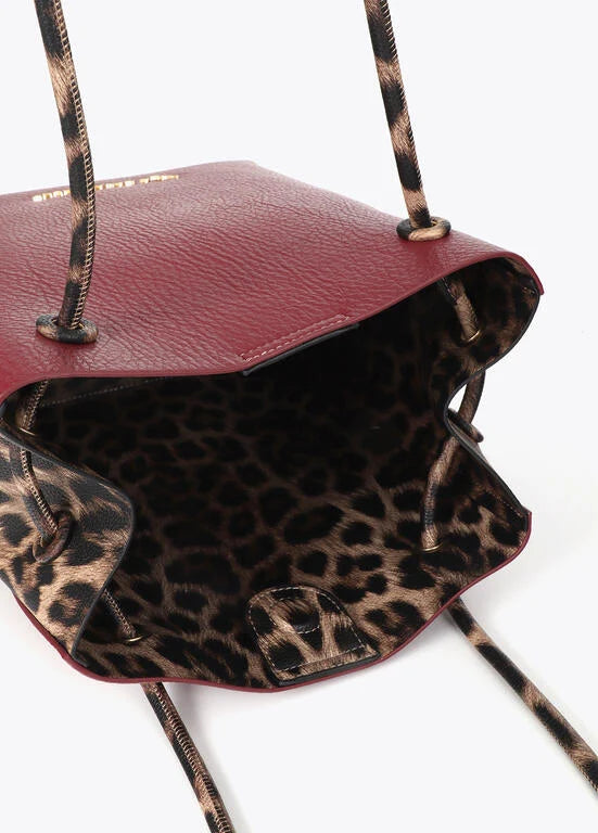 Two tone faux leather shopper in Bordeaux