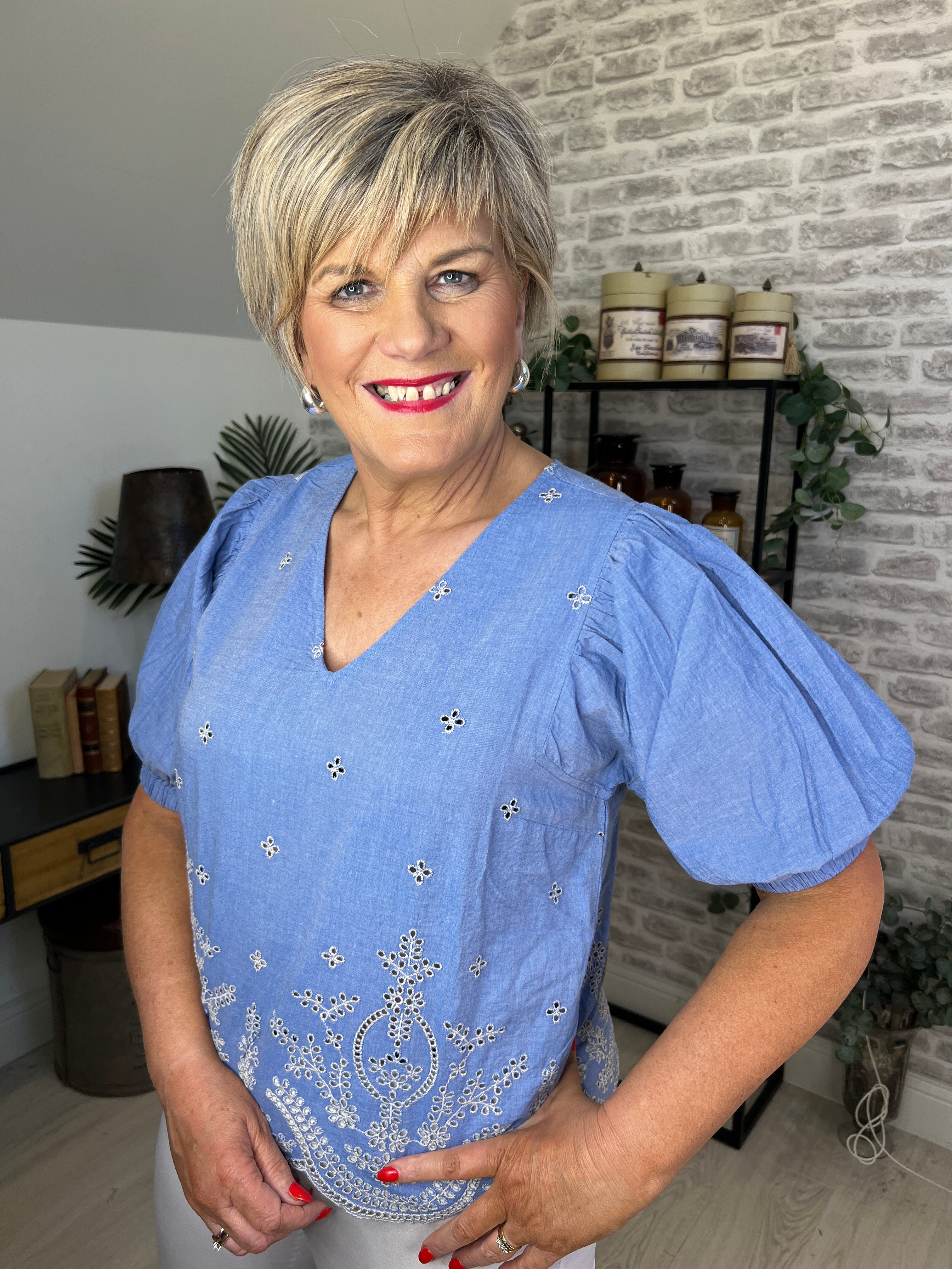 Nümph Nuwiveca Blouse In Denim Blue
