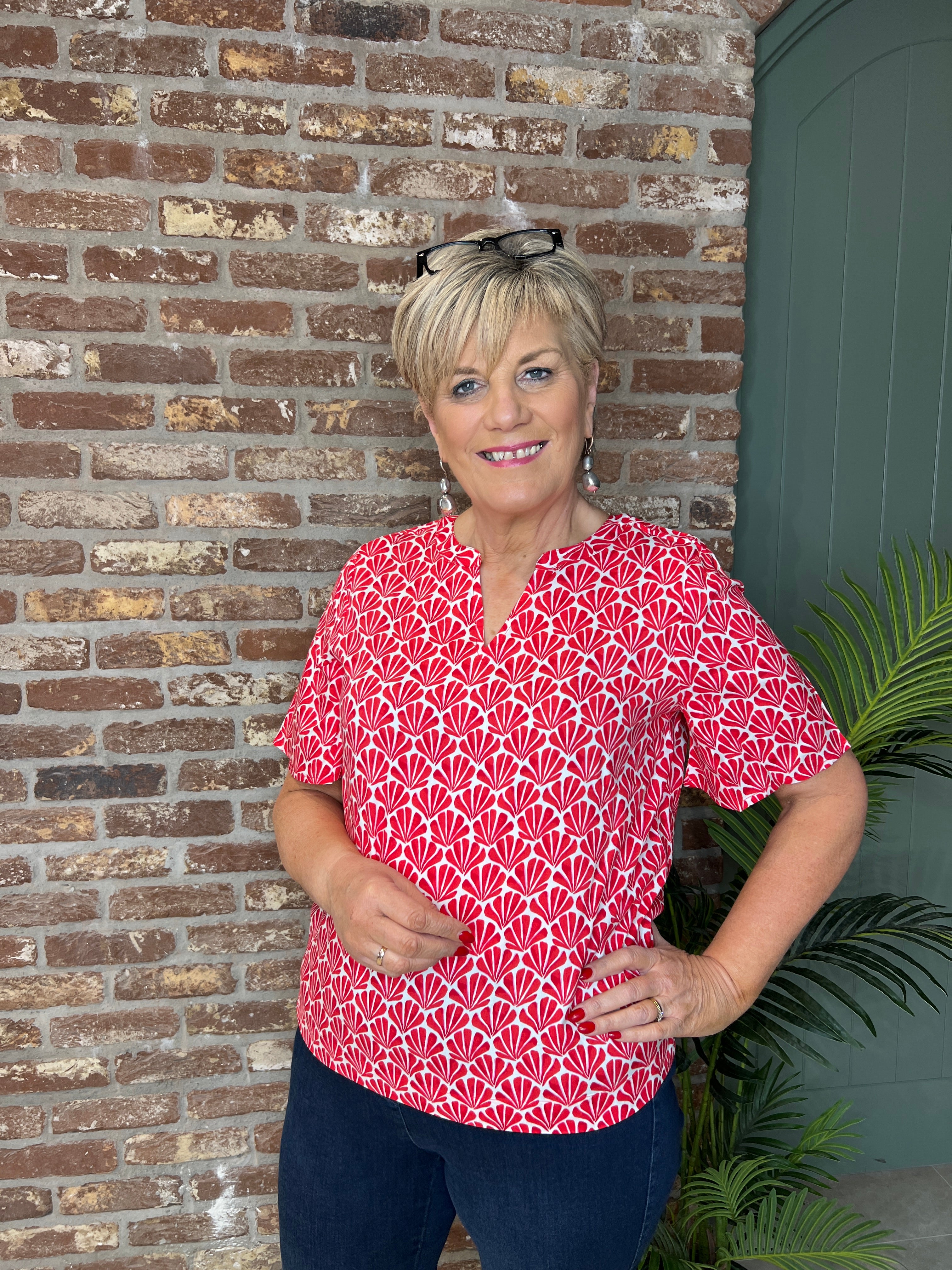 Cecil split neck print blouse In glazed apple red