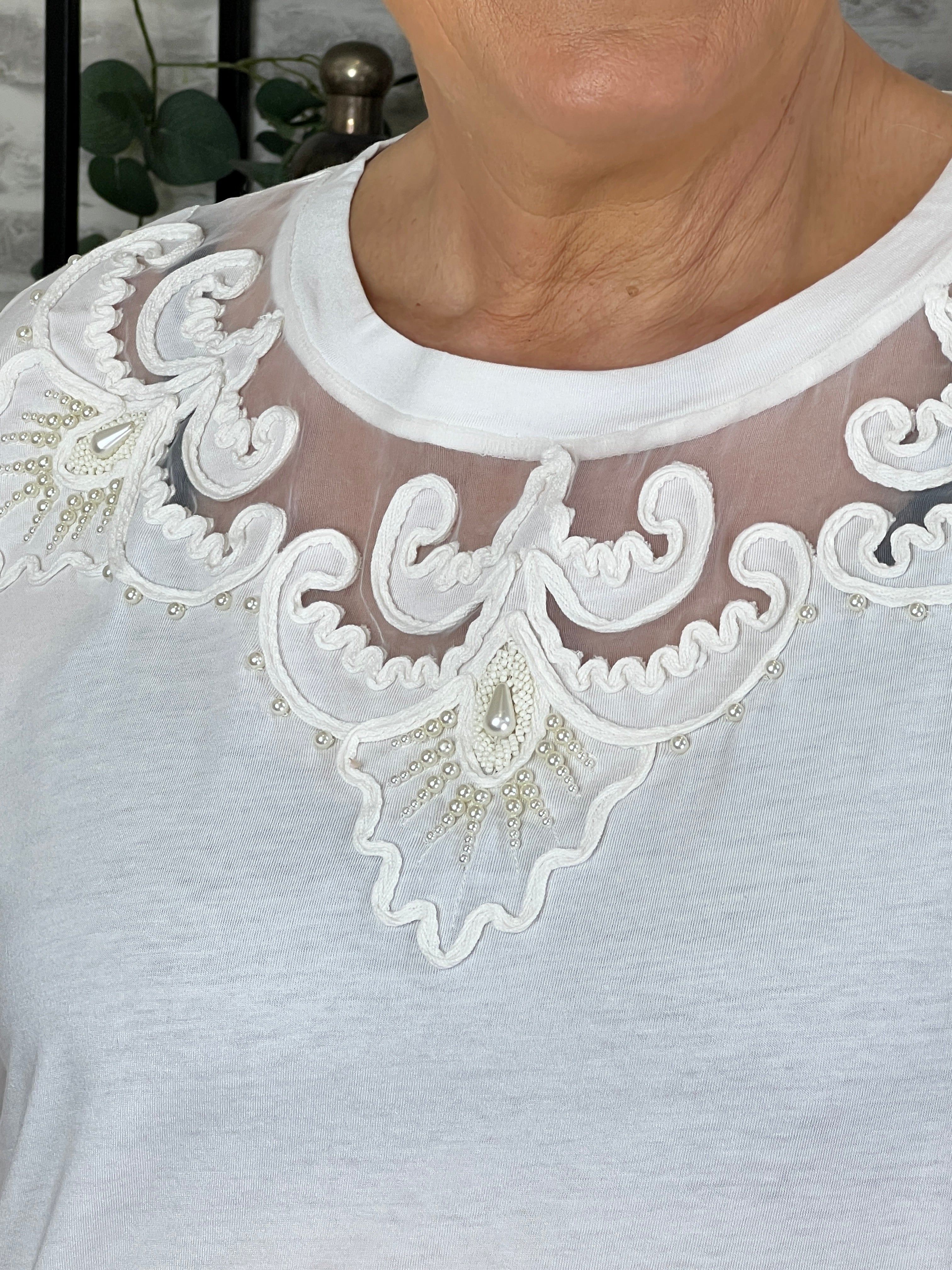 Monari T-shirt With Beads In Off White