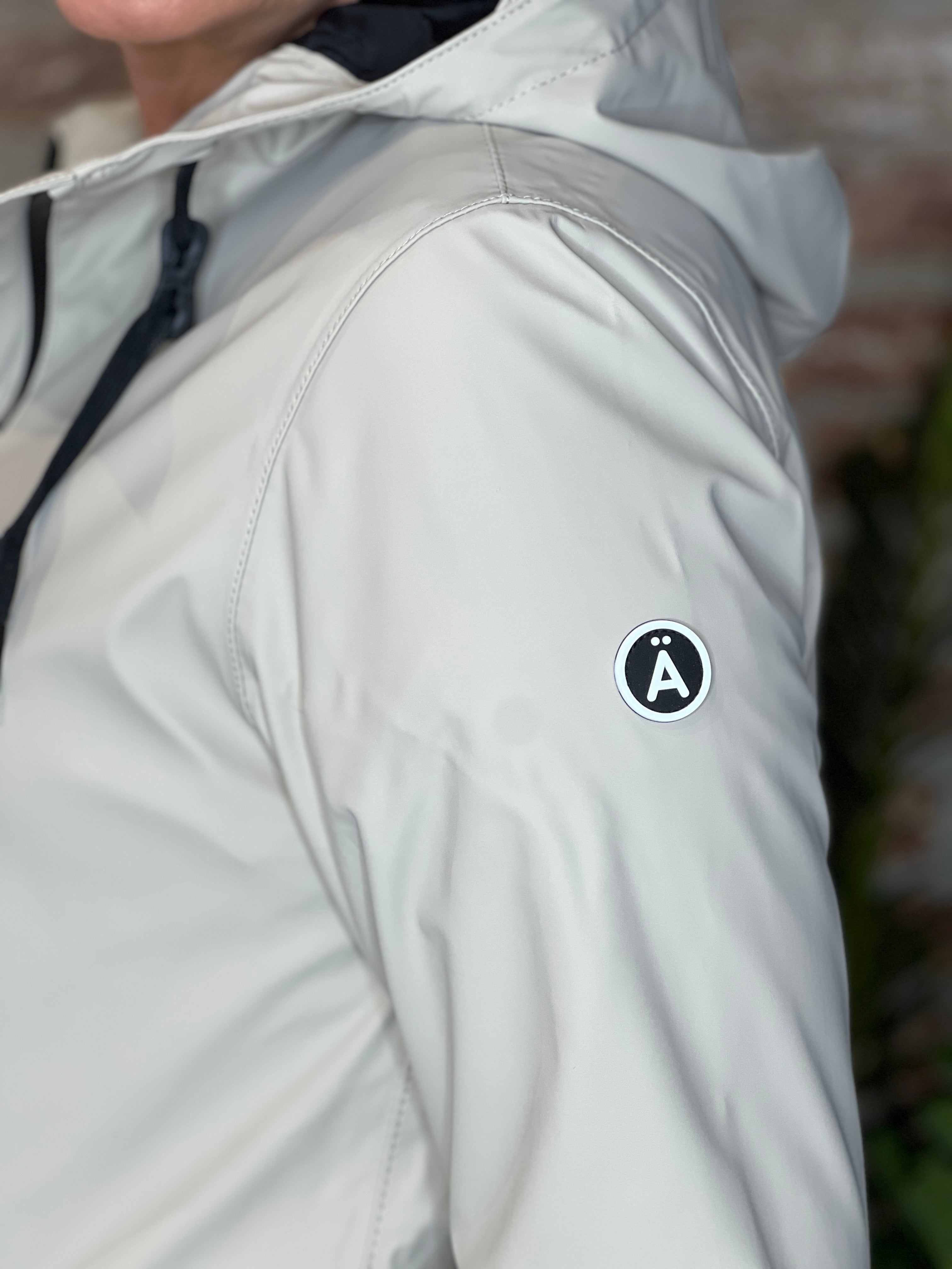 Tanta Nuovola Raincoat in Stone Grey