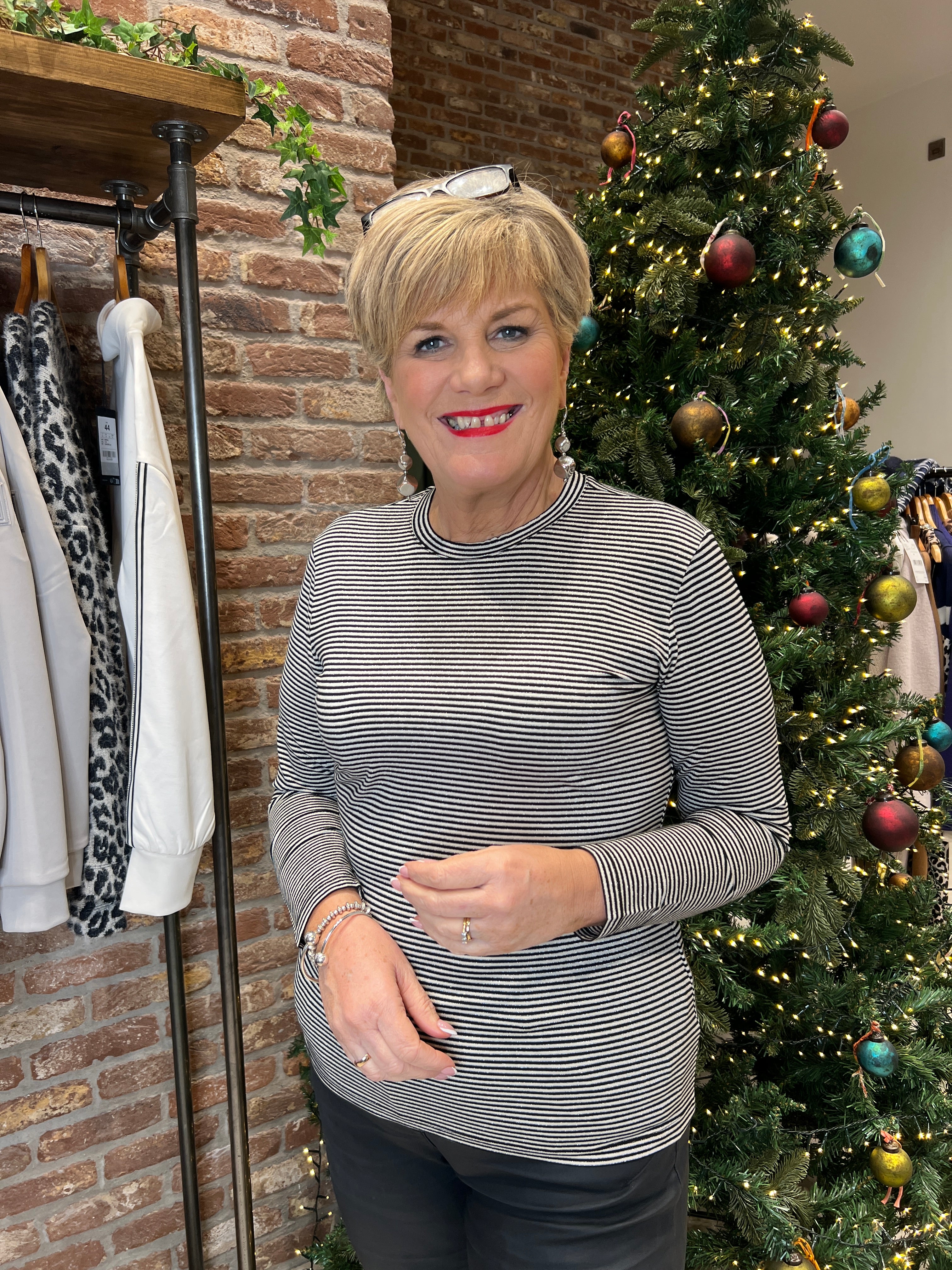 Culture Striped Top In Black & White