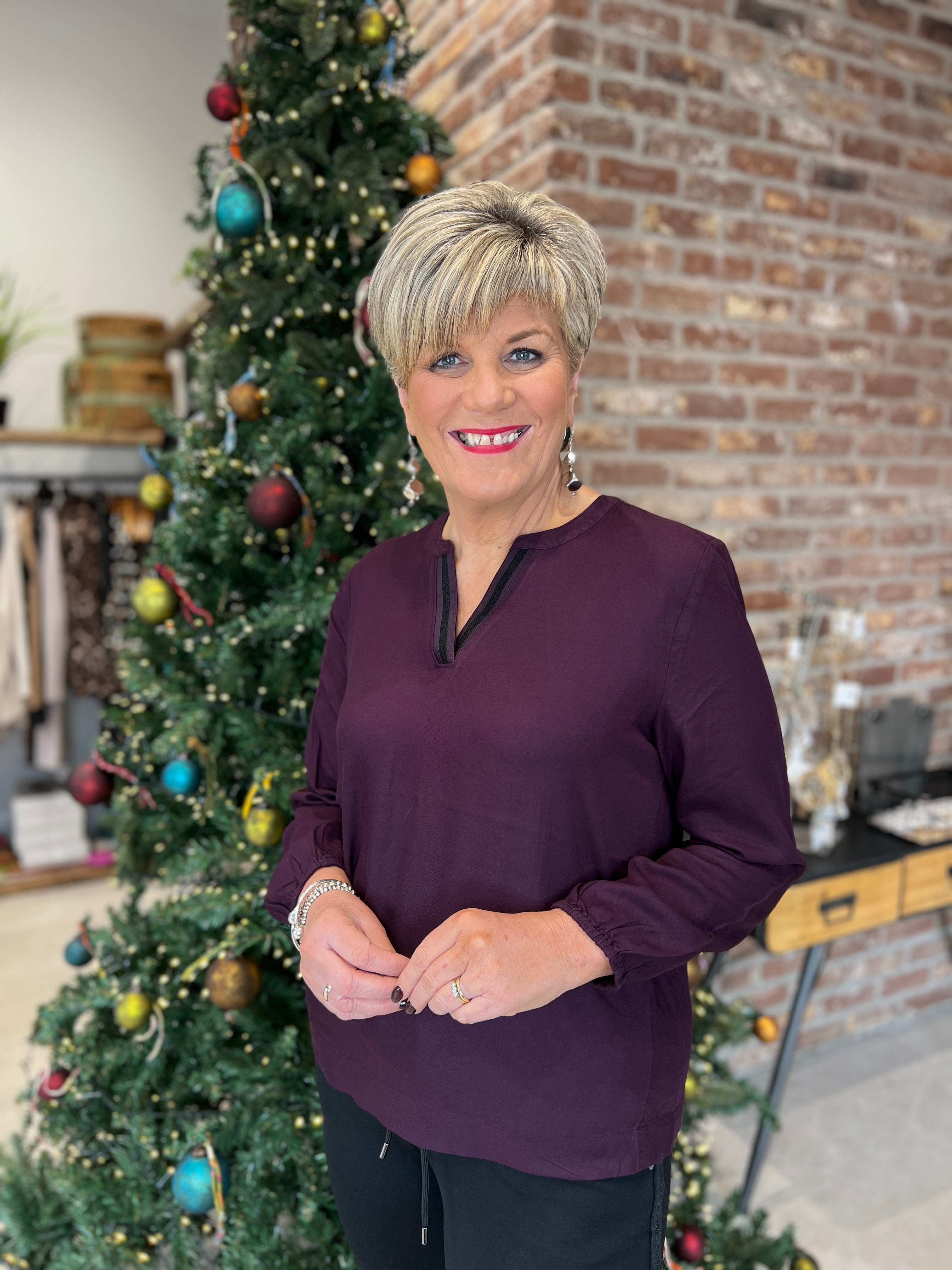 Cecil Blouse With Decor In Eggplant Red