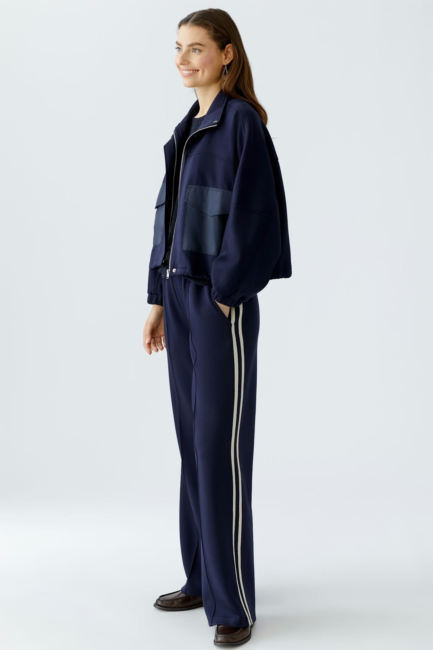 Oui Pull on trousers In Dark Blue & White