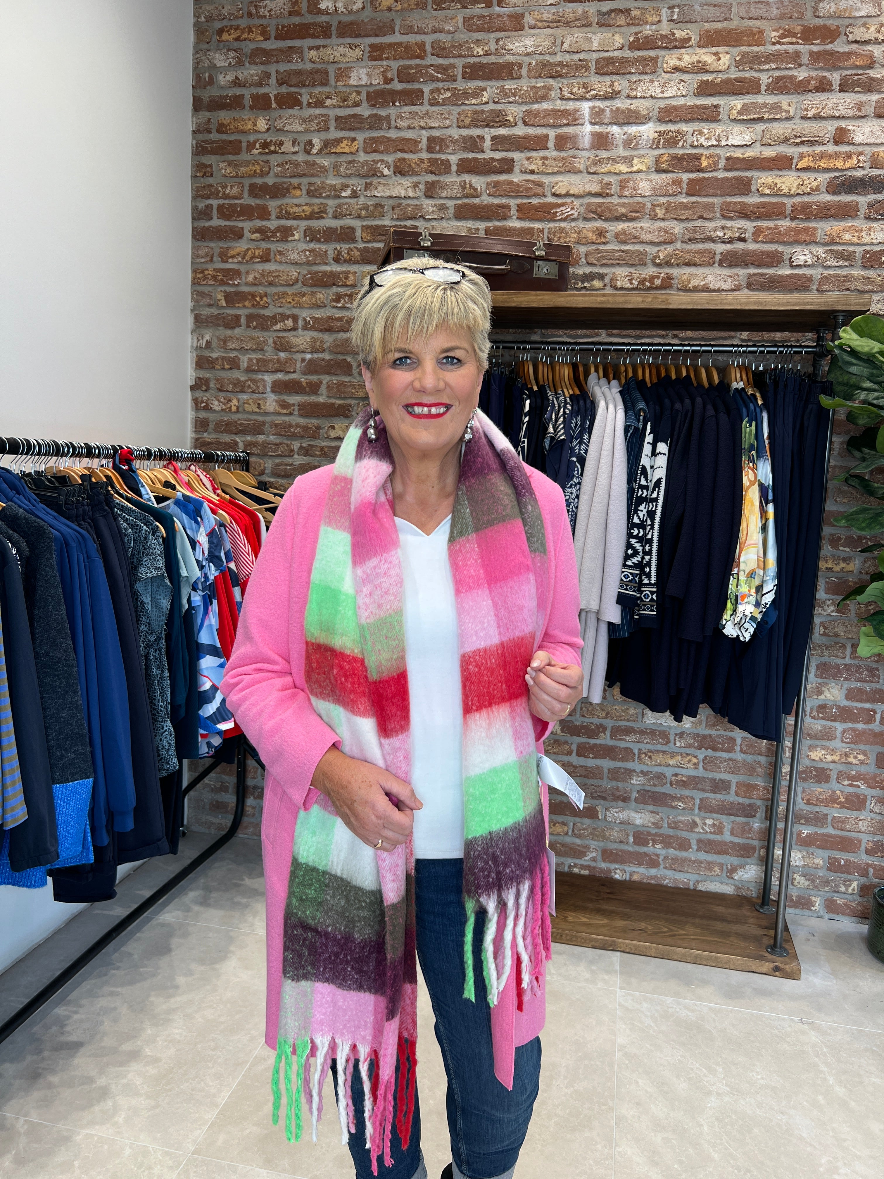 Nümph Nusasha Scarf In Pink Multi