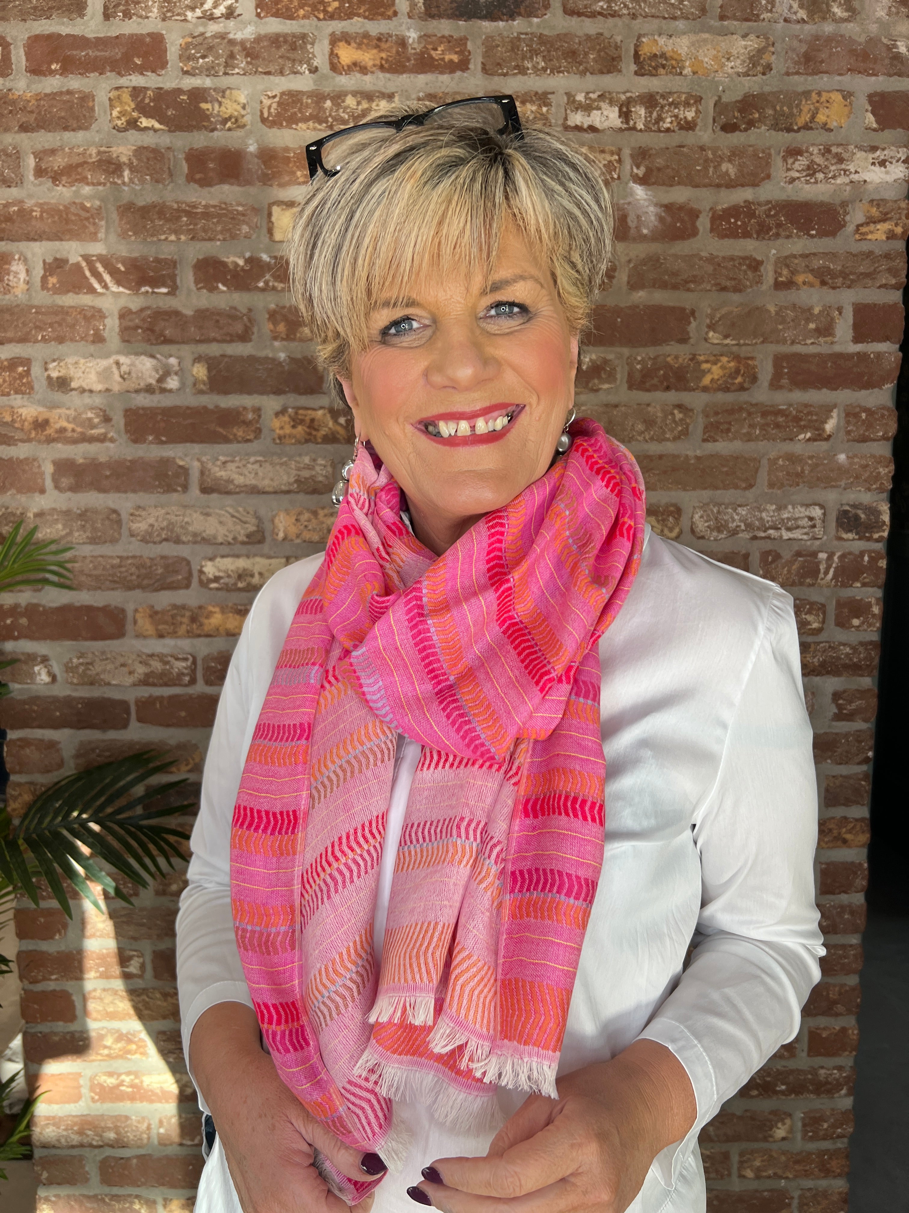 Pipa Stripe Patterned Scarf In Pink Multi