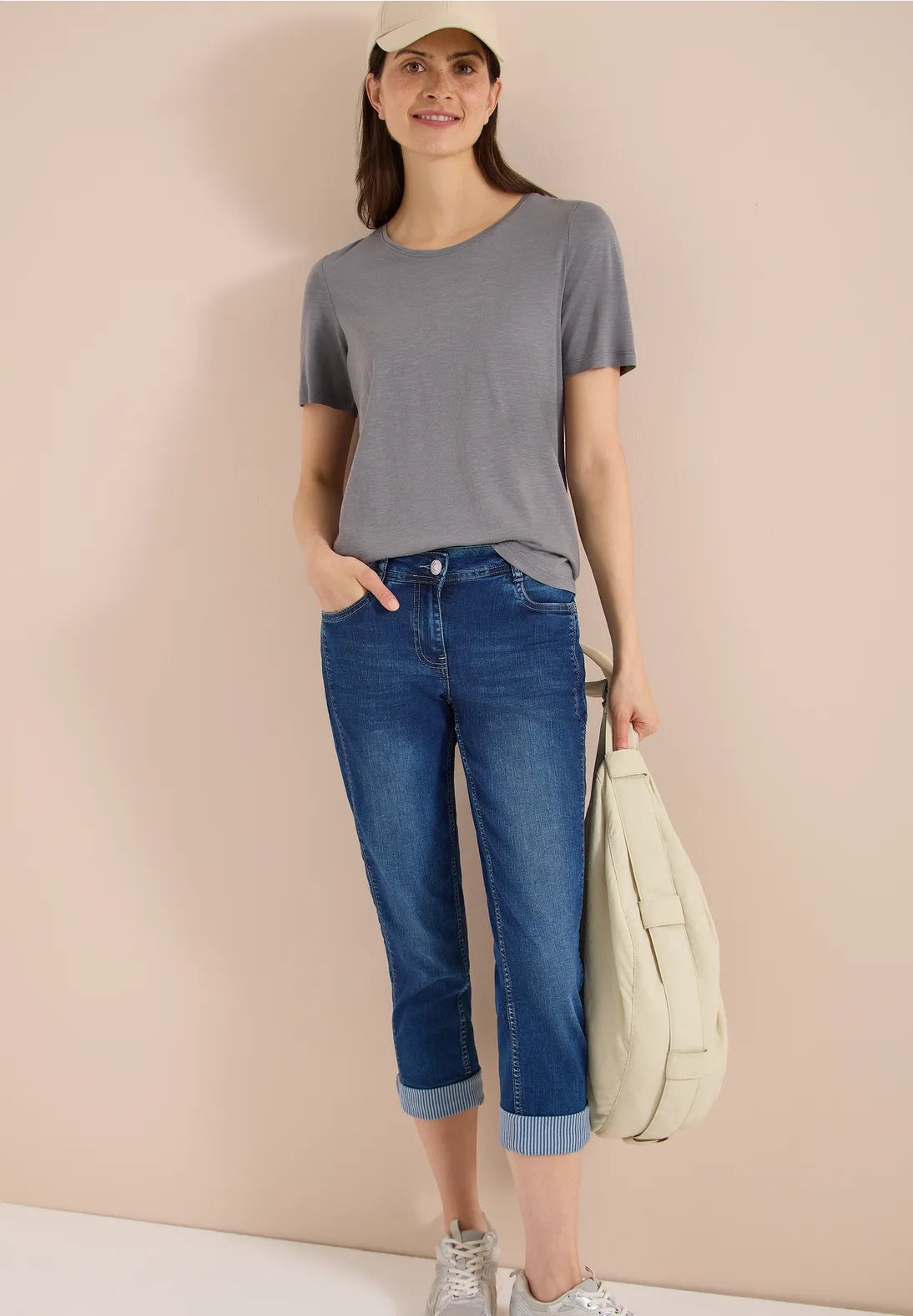 Cecil Scarlett Denim jeans In Mid Blue Wash Shirt