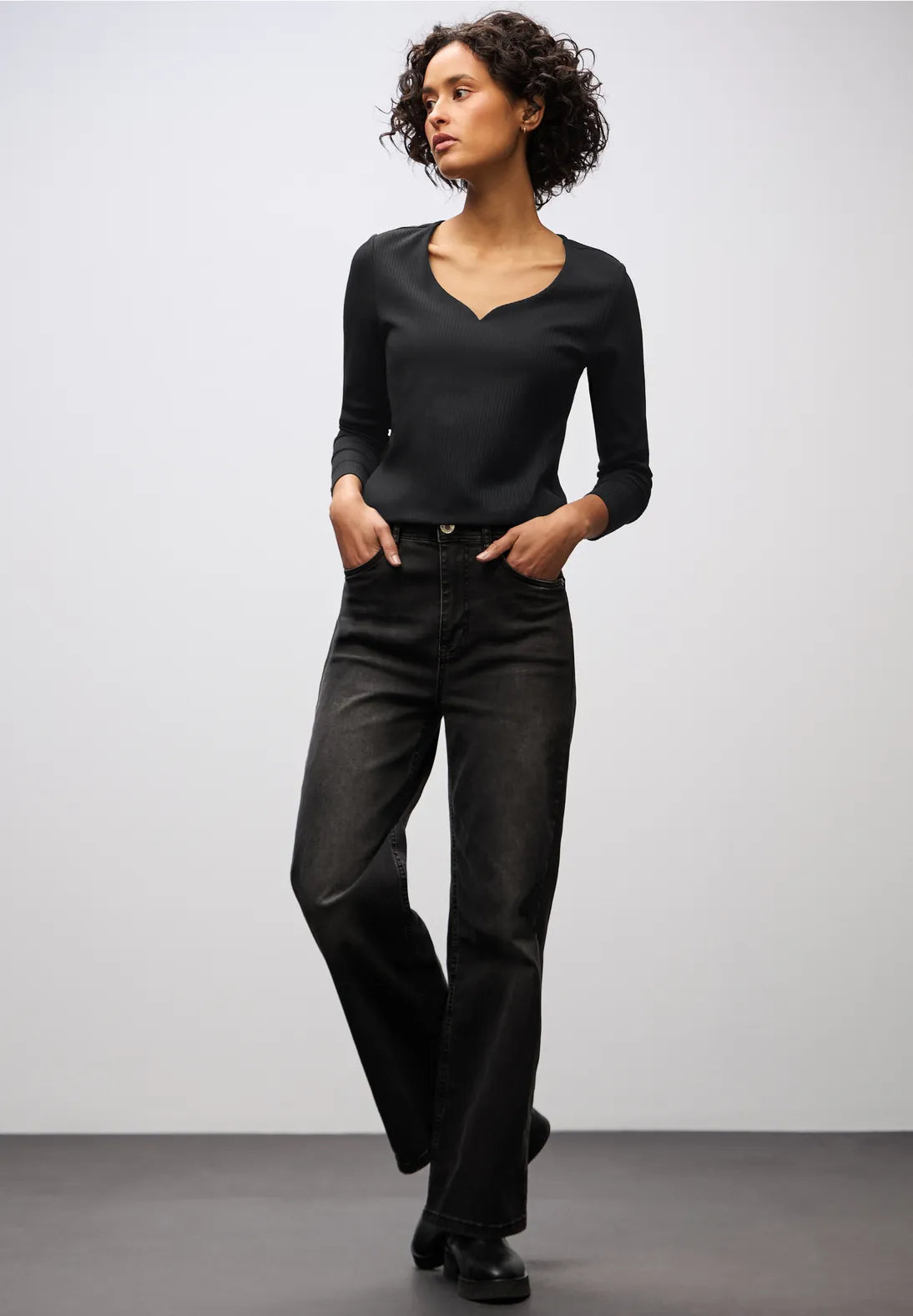 Street One Ribbed Heart Neckline Top In Black