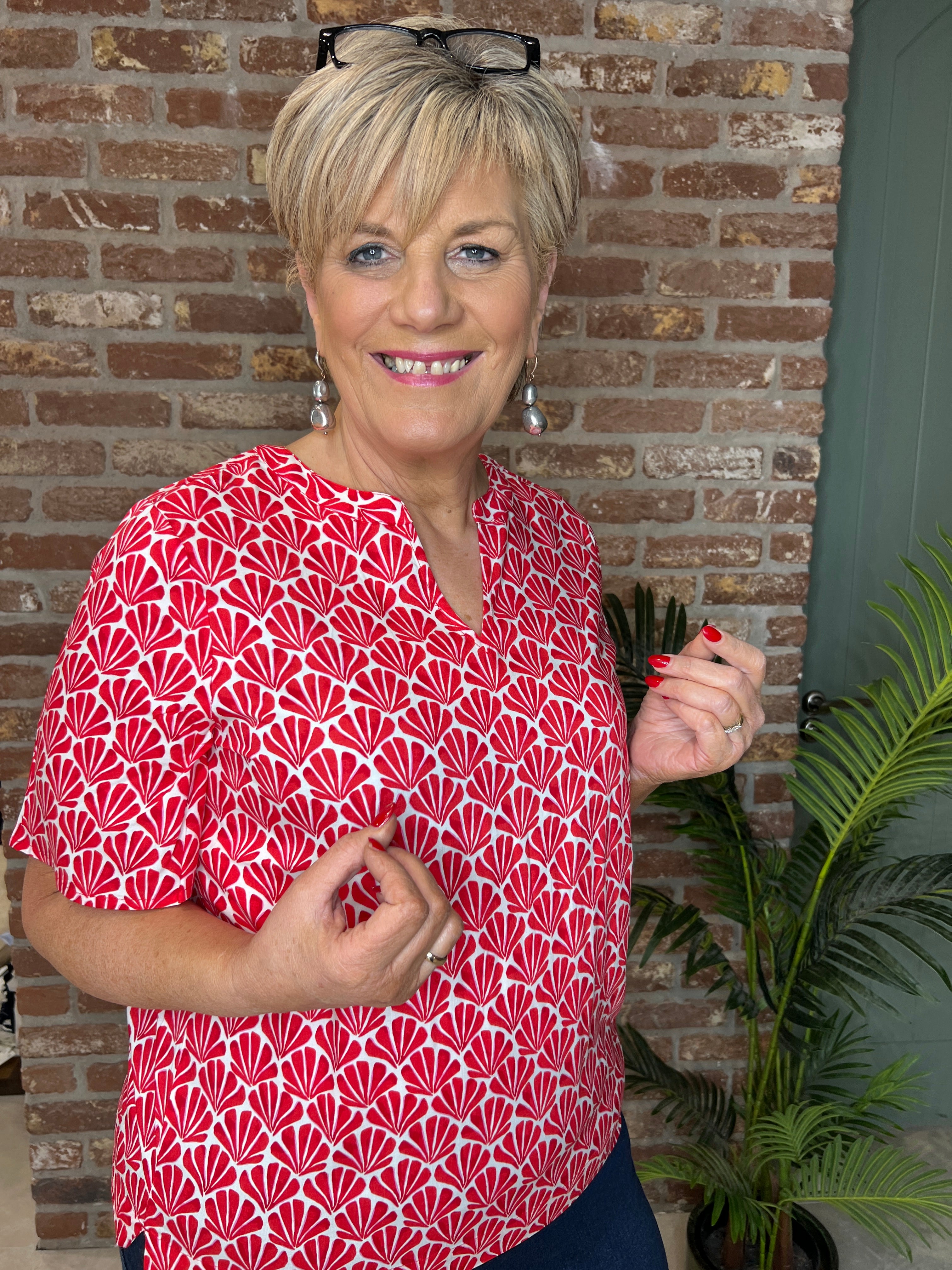 Cecil split neck print blouse In glazed apple red