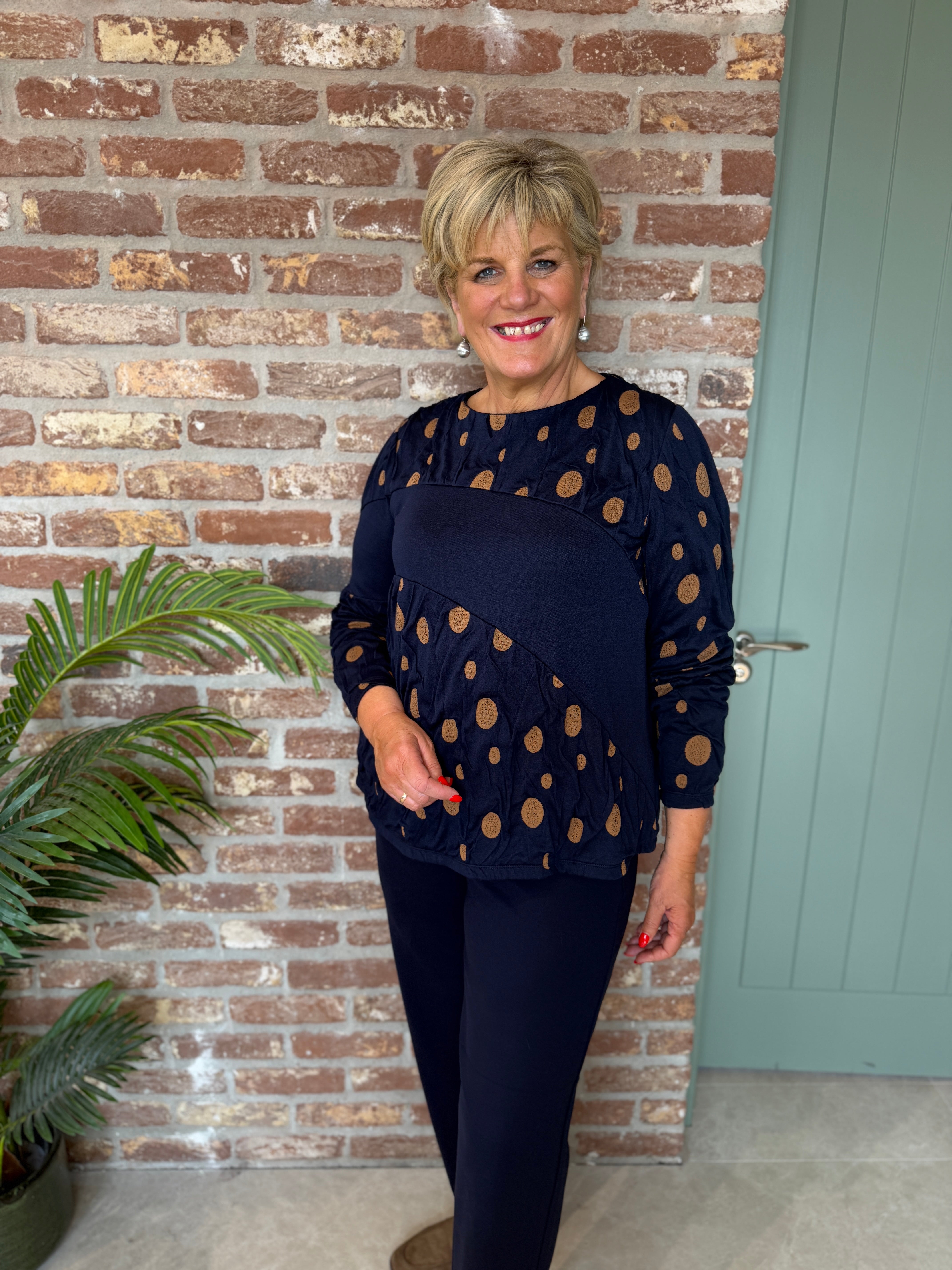 Spot top in blue & mustard