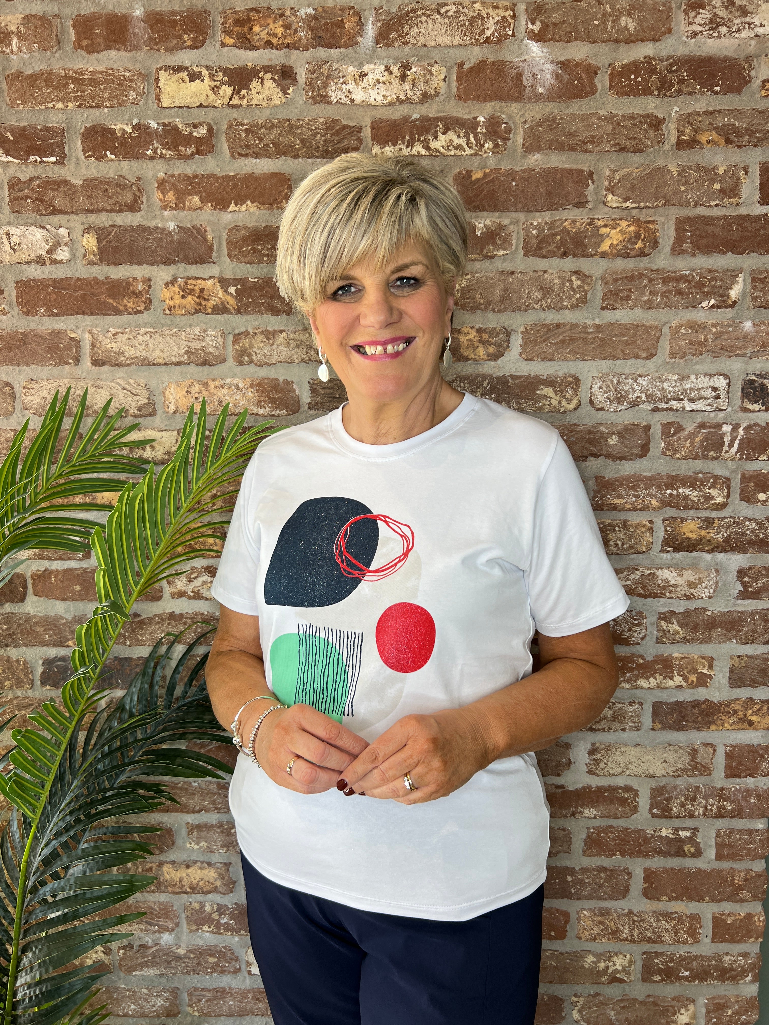 Peruzzi Circle Print T-shirt in white & green