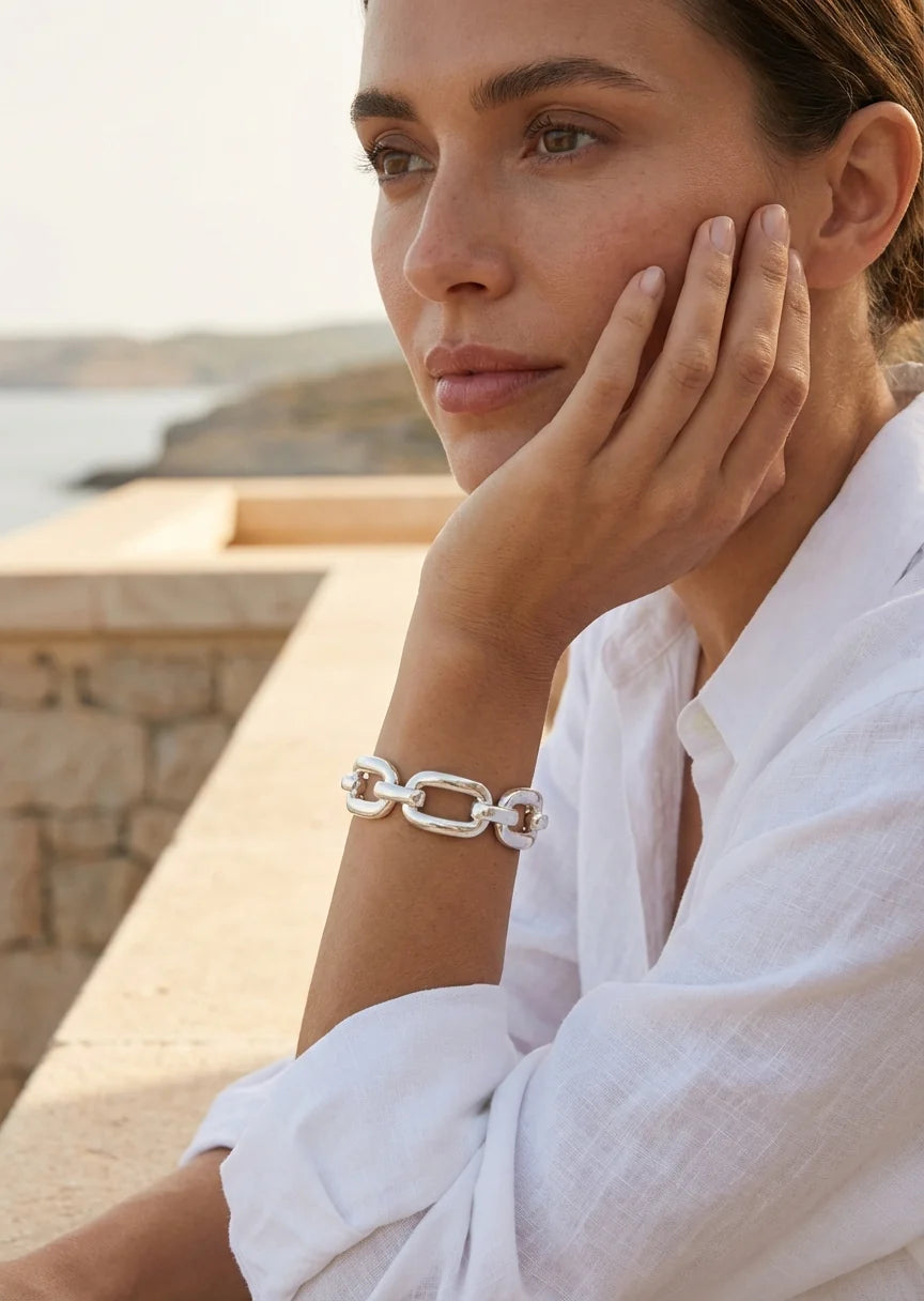 Worn silver large link stretch bracelet