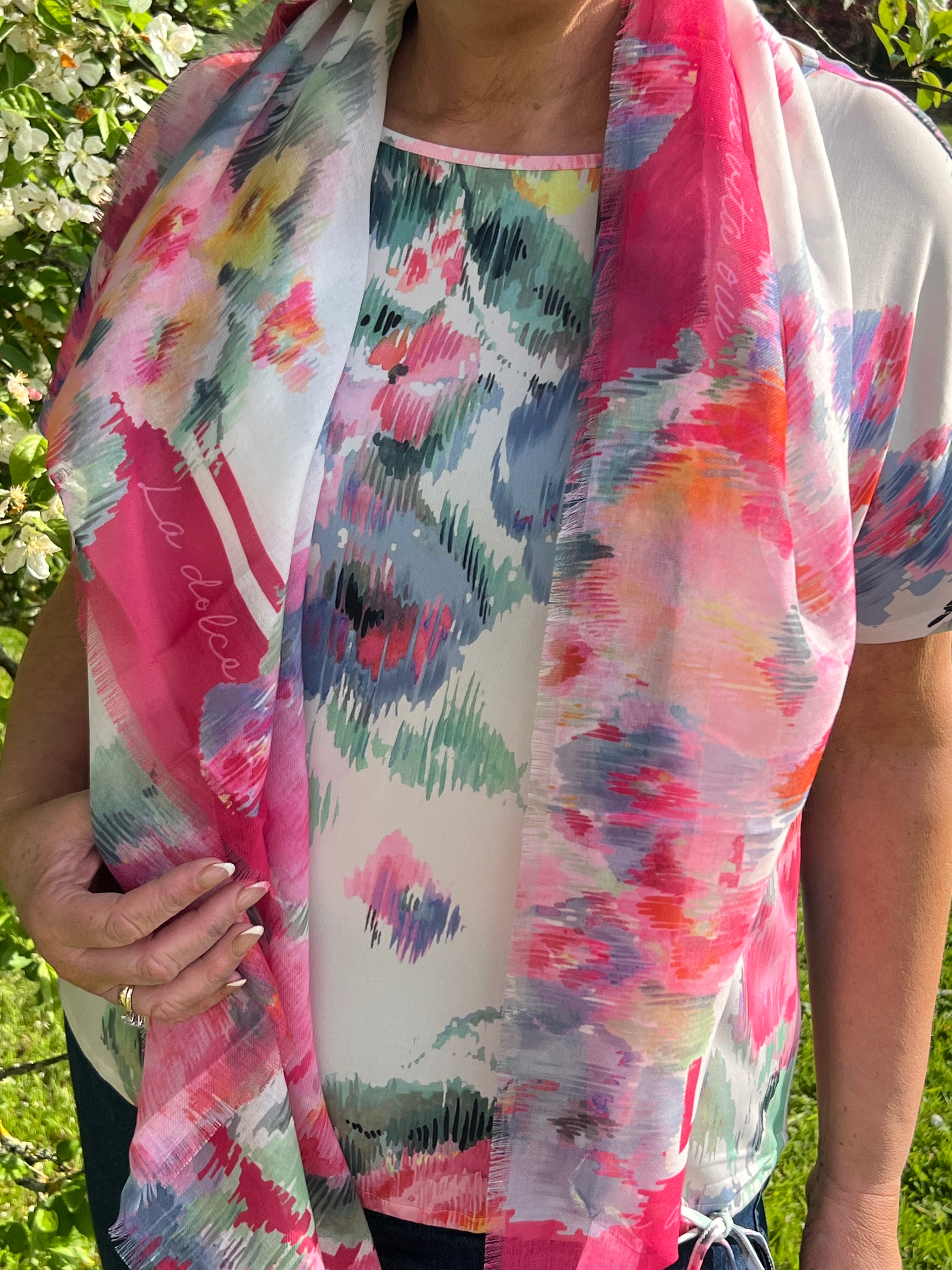 Oui Floral Print Scarf In Pink & Green