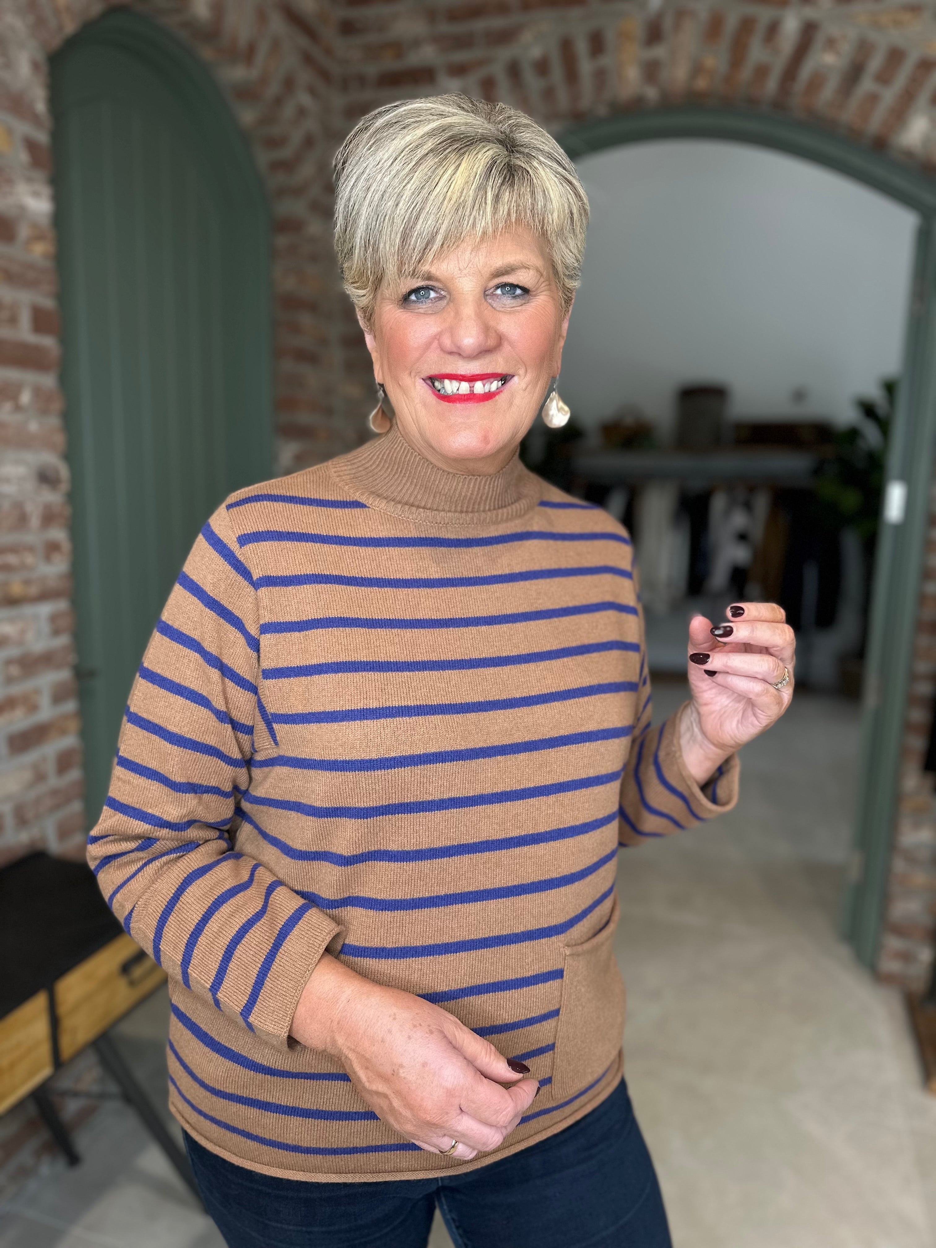 Oui Pullover With Stripes In Dark Blue & Camel