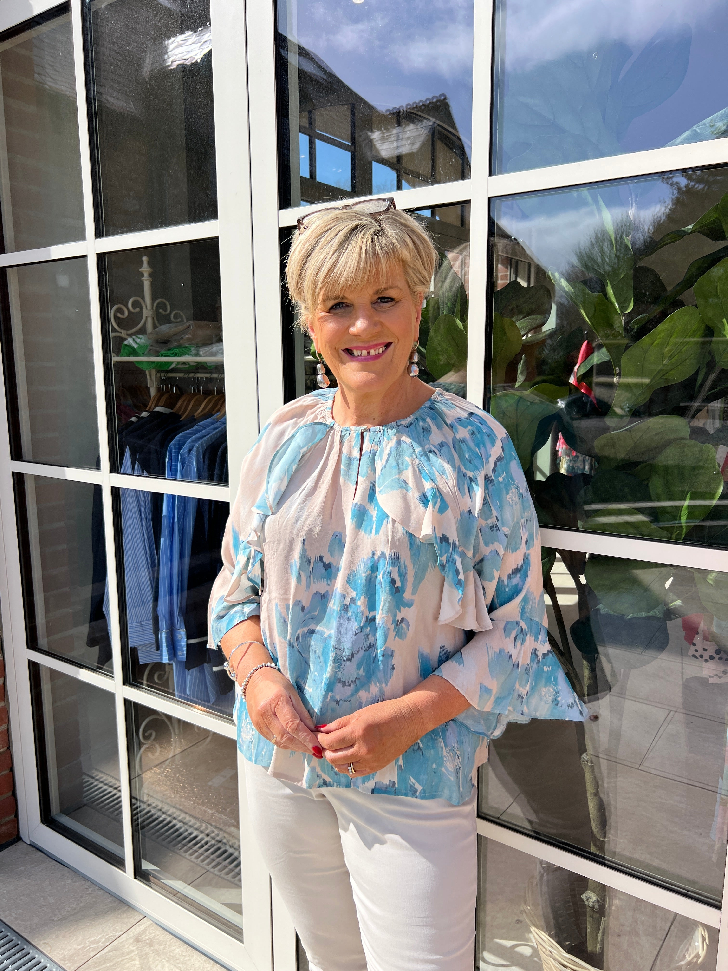 Saint Tropez shaded floral blouse In Blue