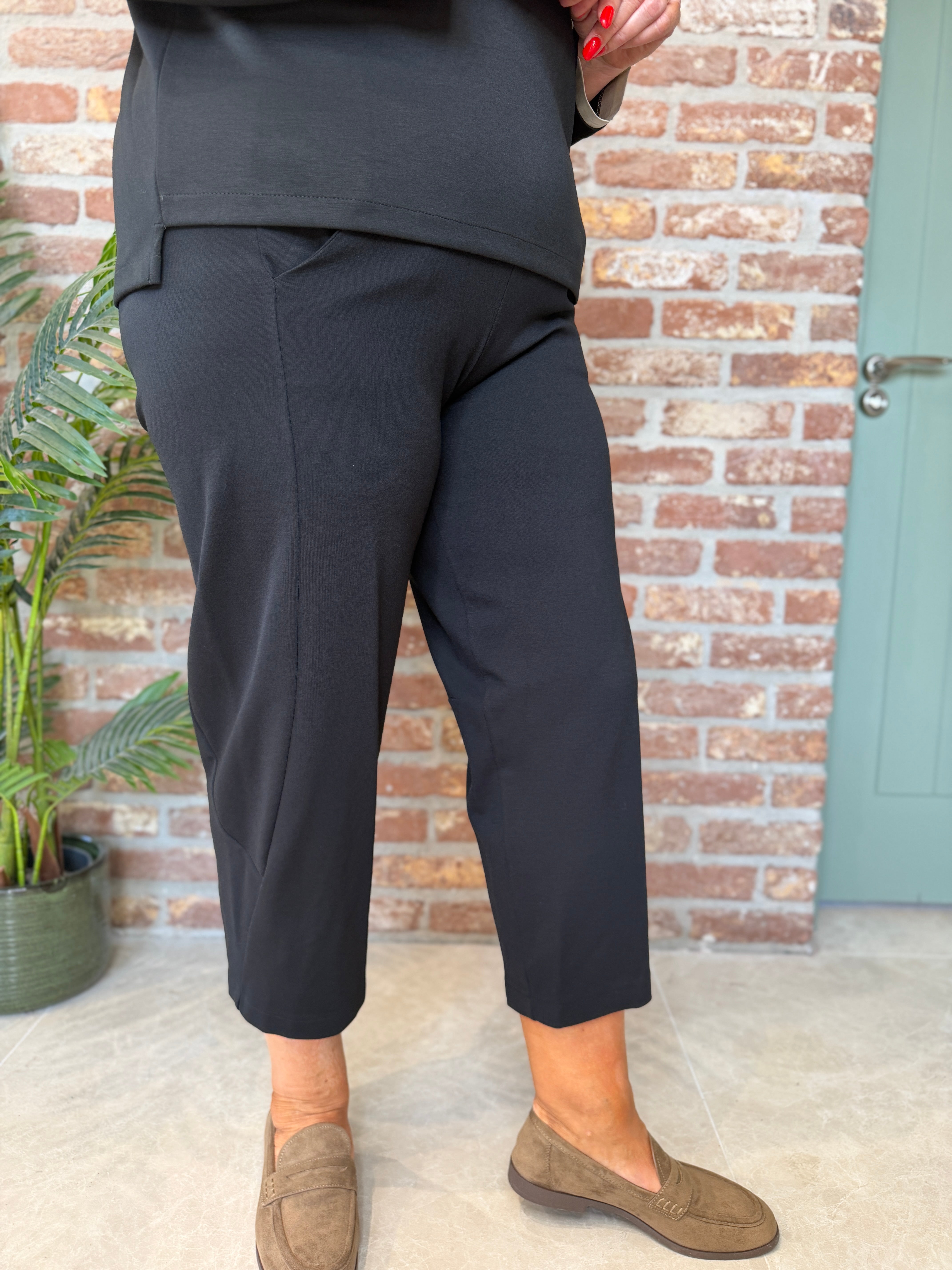 Slouch Trousers In Black