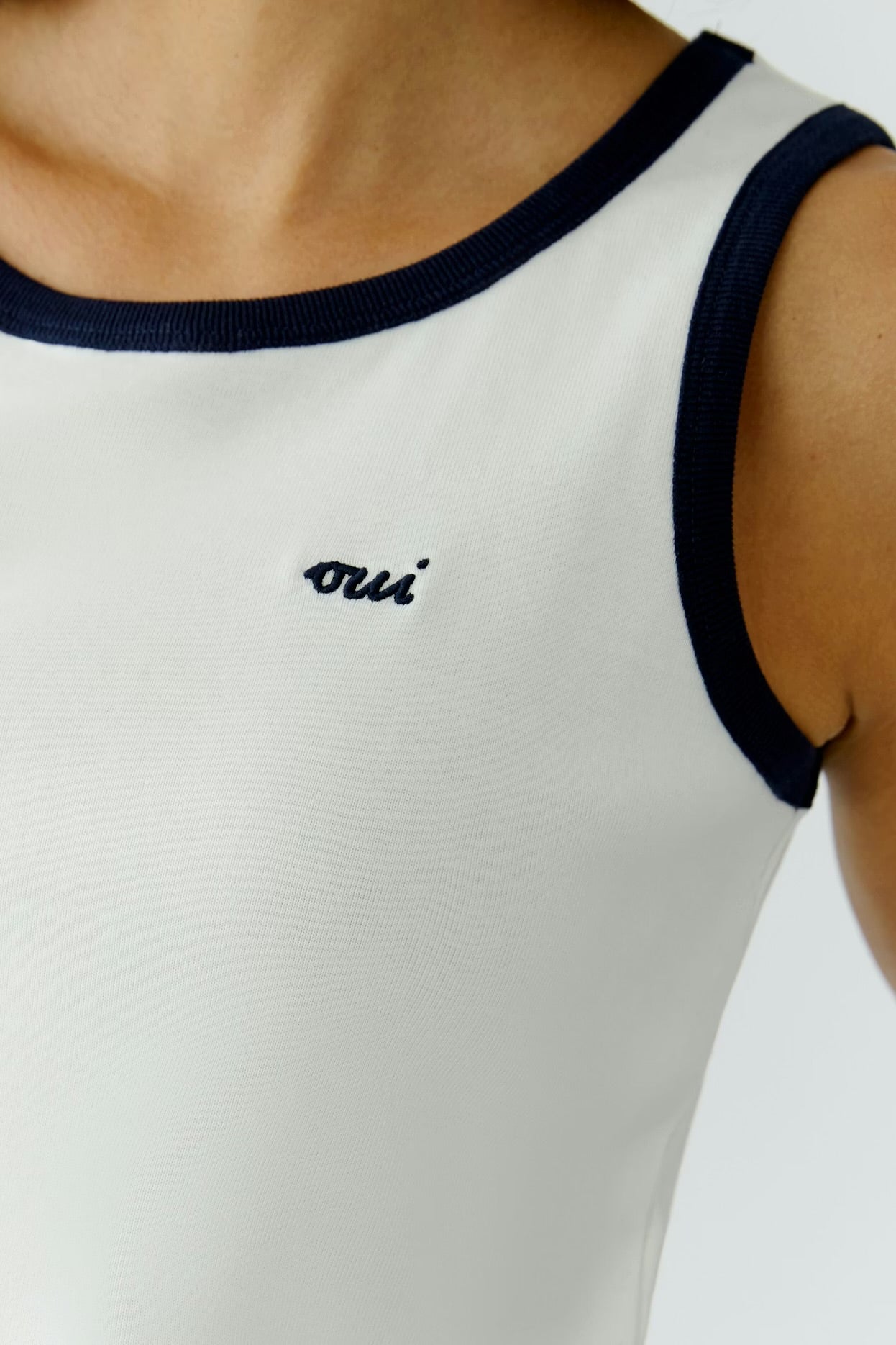 Oui Tank Top In Off White & Navy