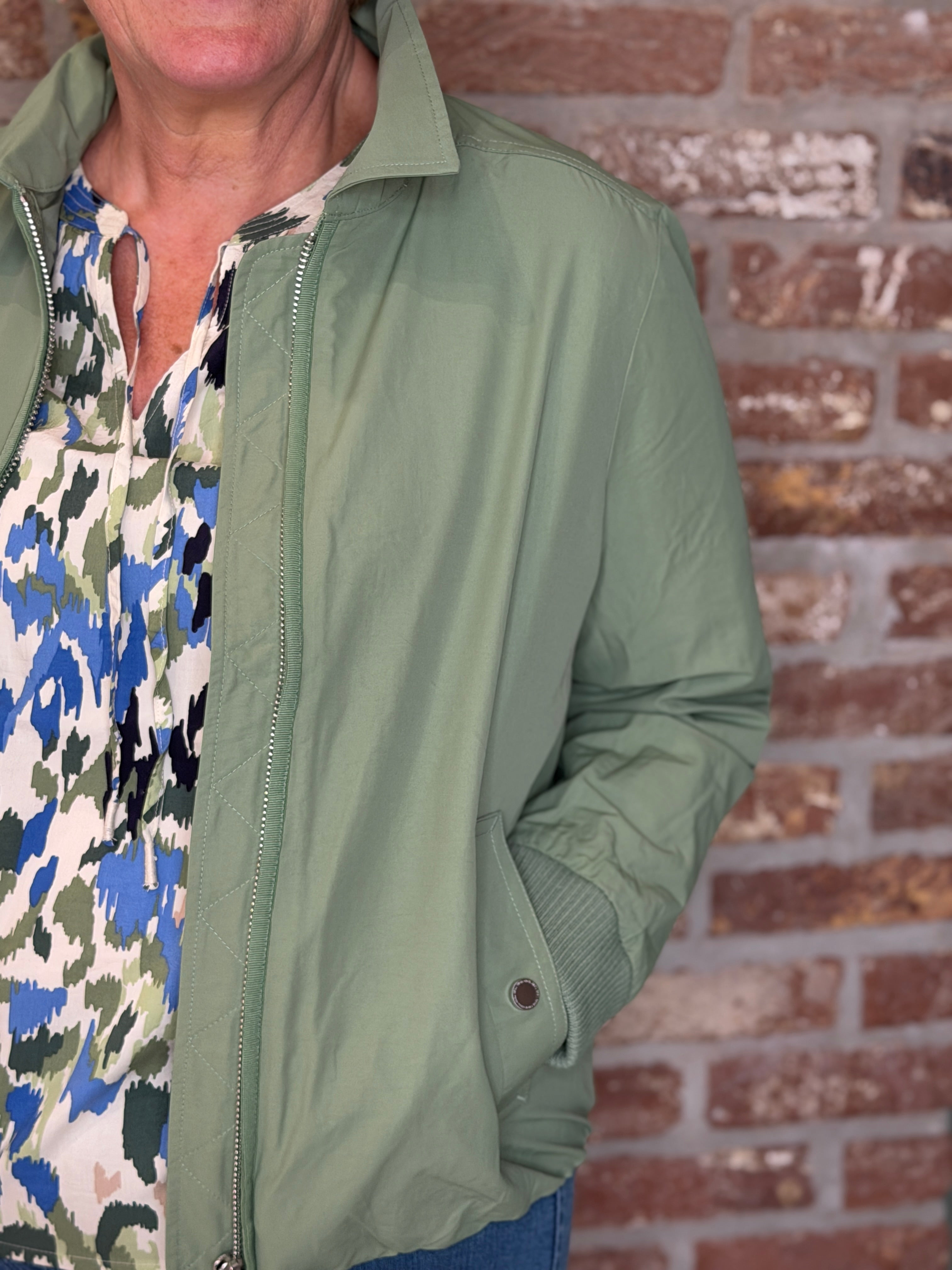 Cecil Jacket With Collar In Deep Matcha Green