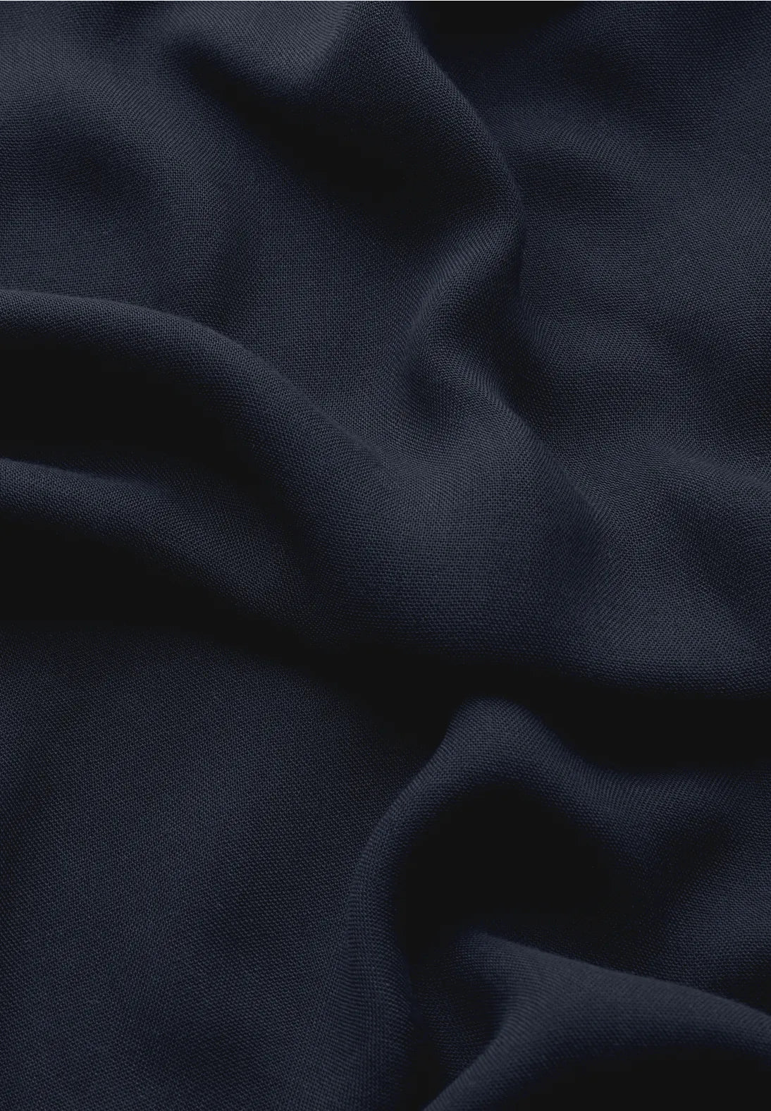 Cecil Plain Loop Snood In Universal Blue