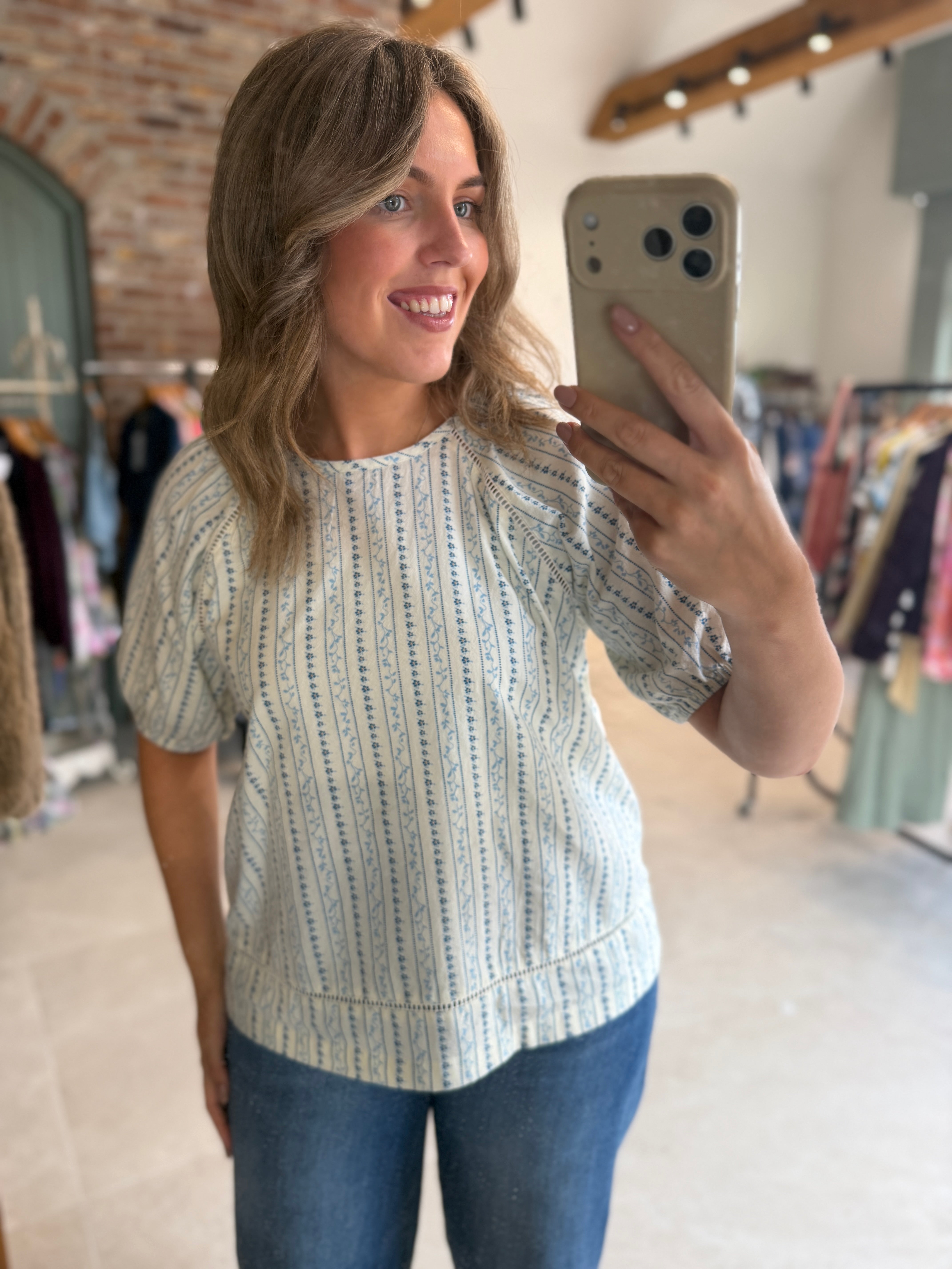 Saint Tropez Floral blouse in white multi