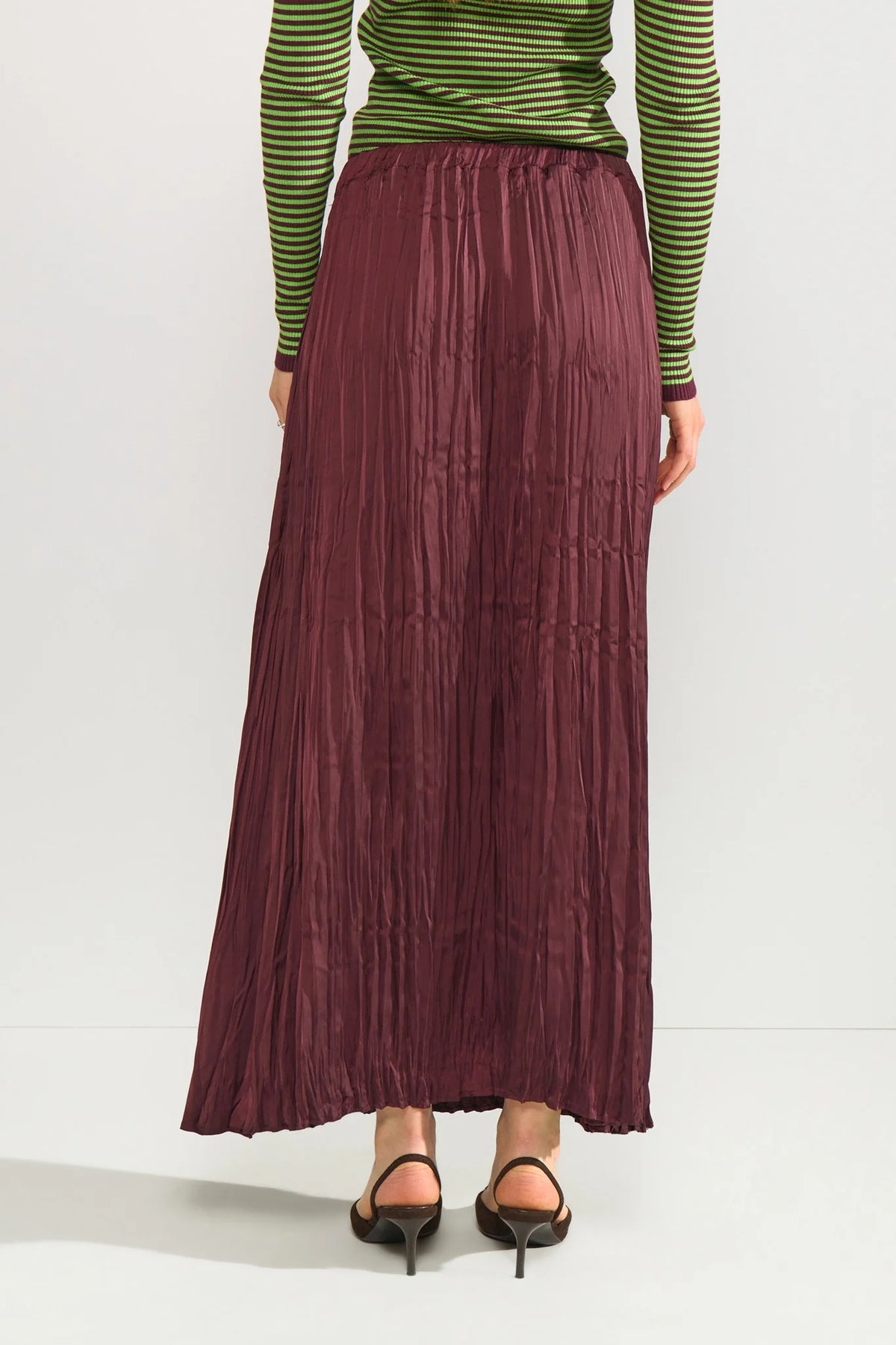 Nufea pleated skirt in fig