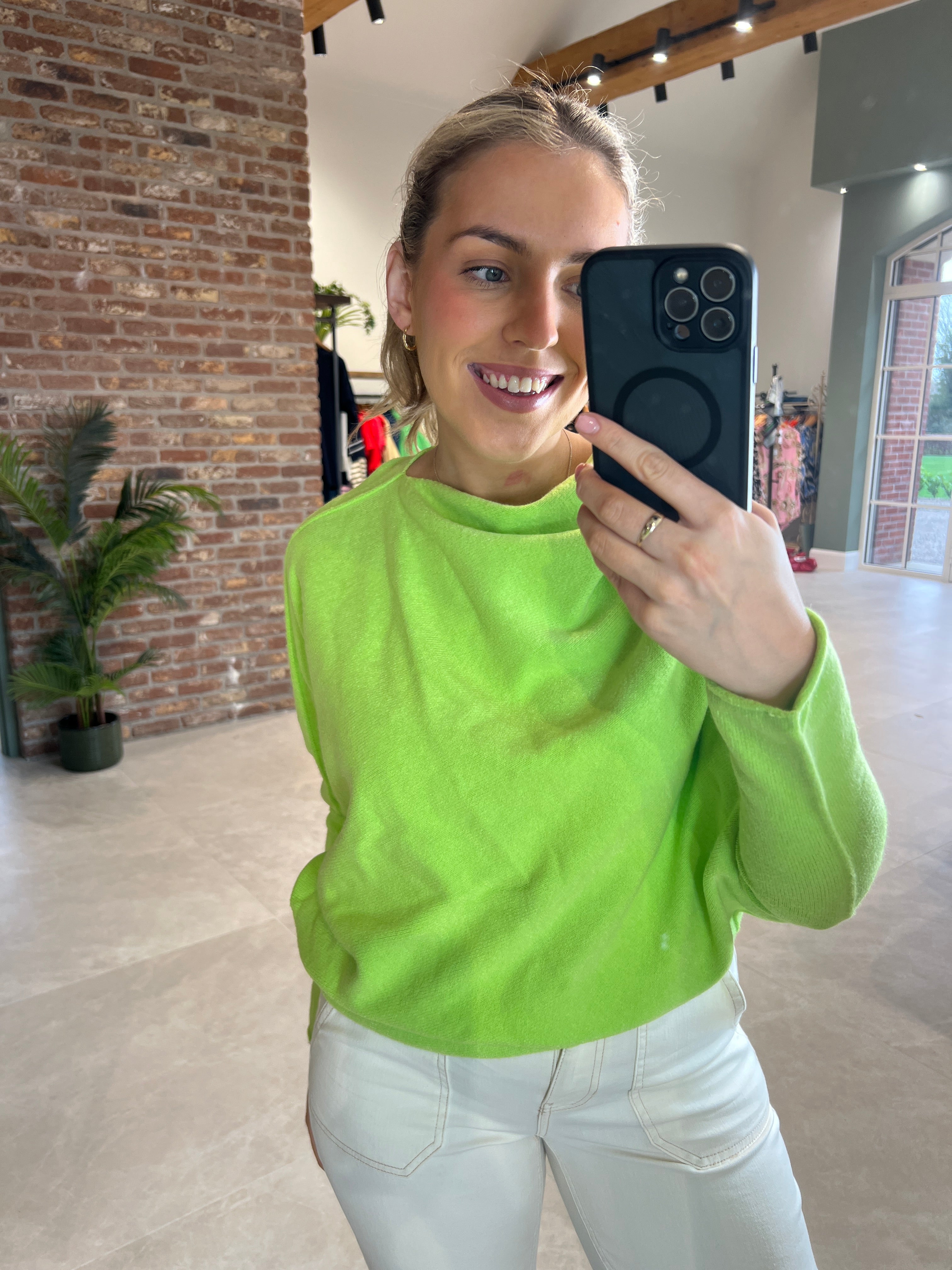 Deck By Decollage Asymmetric Knit In Lime