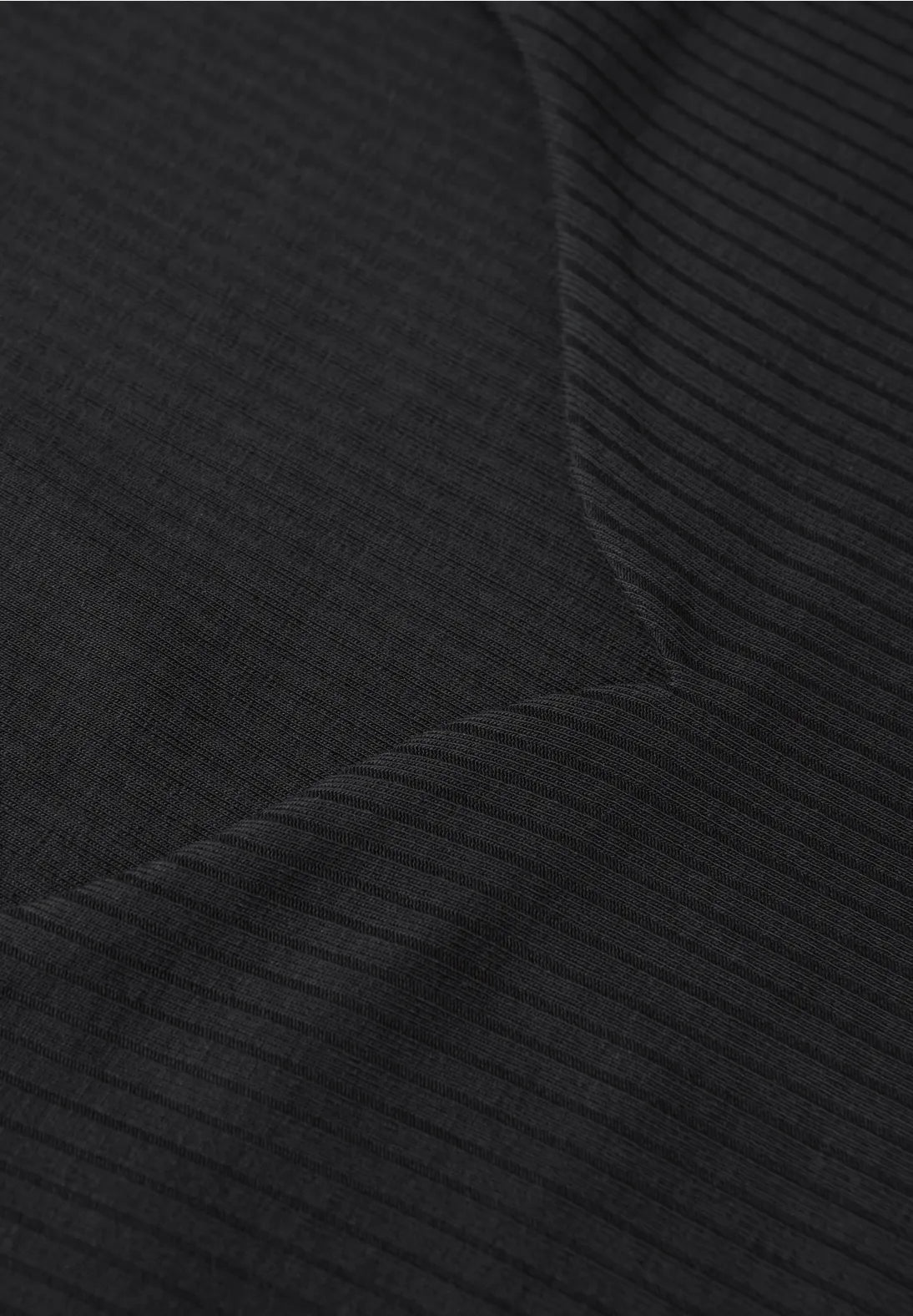 Street One Ribbed Heart Neckline Top In Black