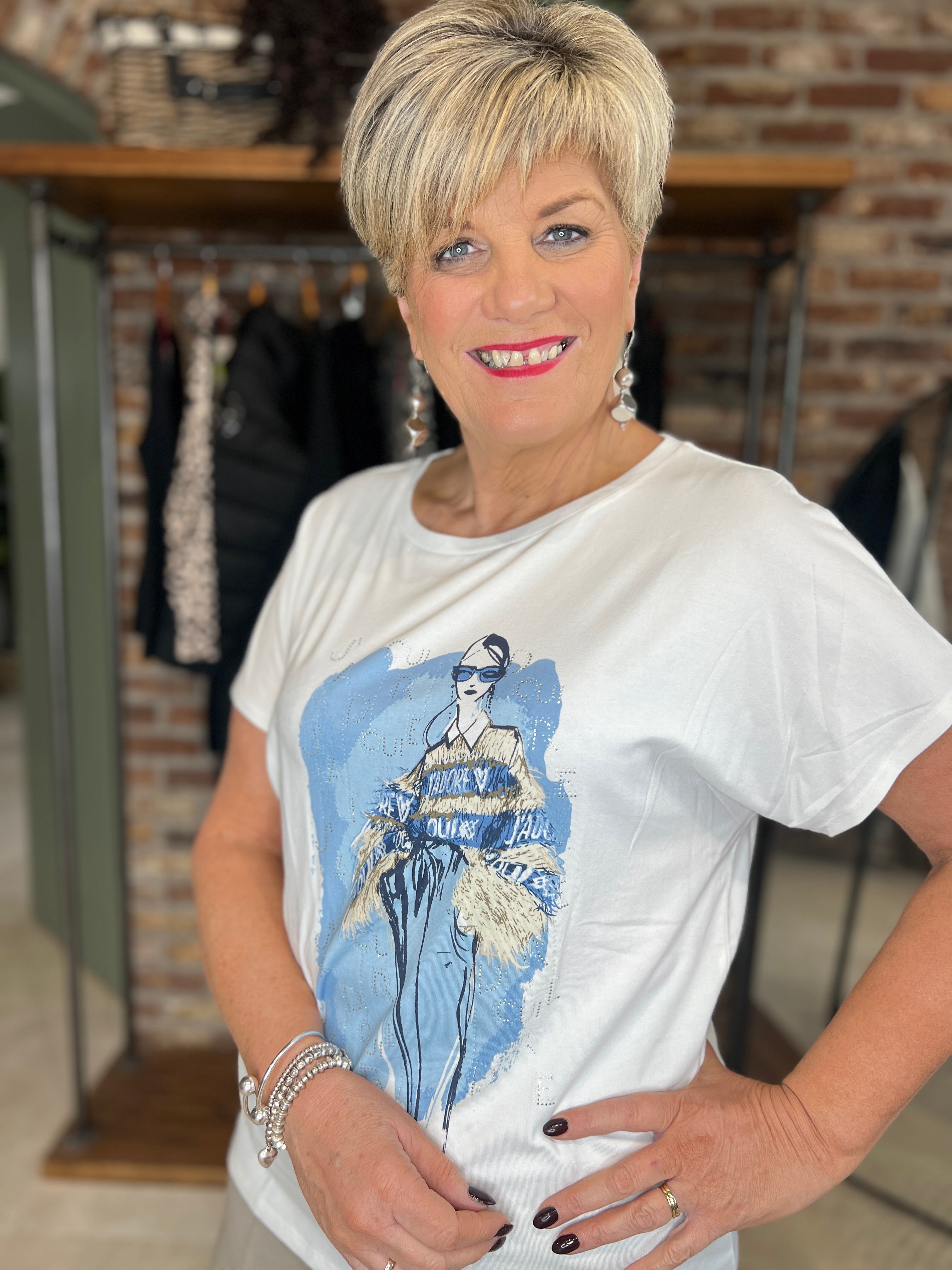 Oui T-shirt With Lady Print In Cloud Dancer