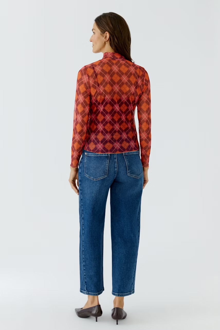 Patterned mesh top in dark red