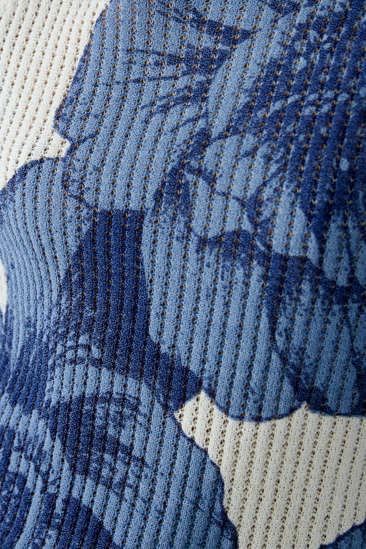 Oui Floral Pullover In Blue & White