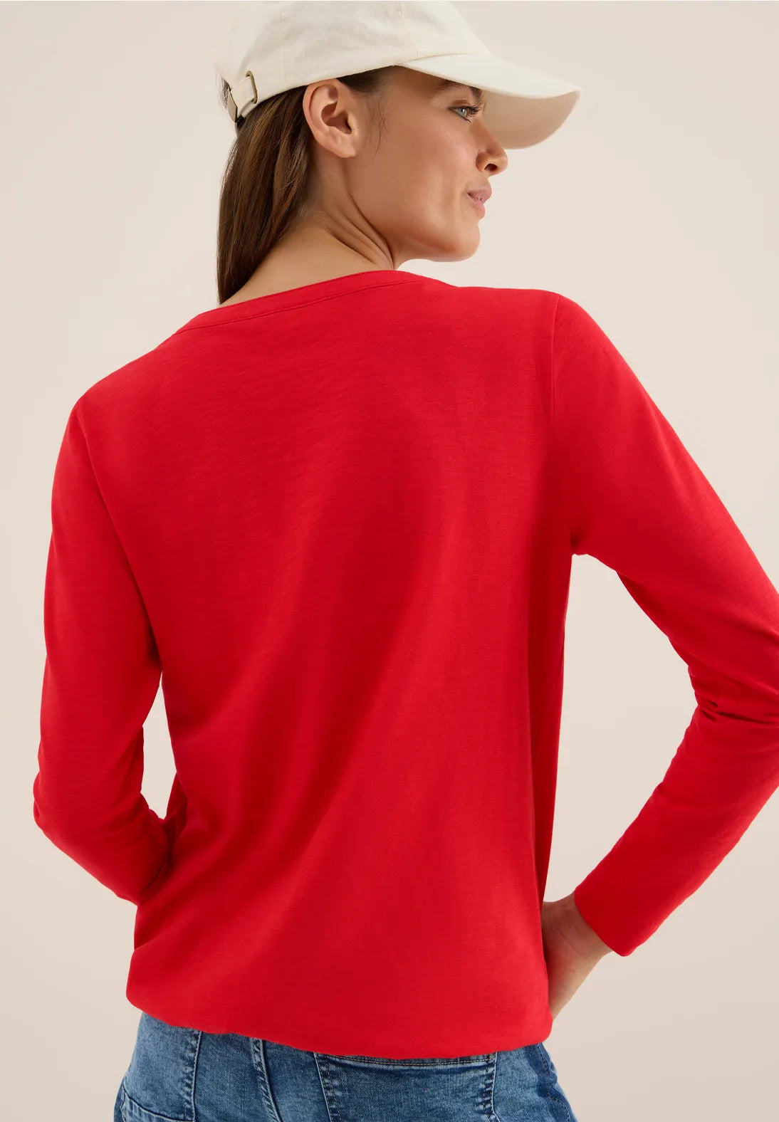 Cecil Split Neck Top In Fiery Red