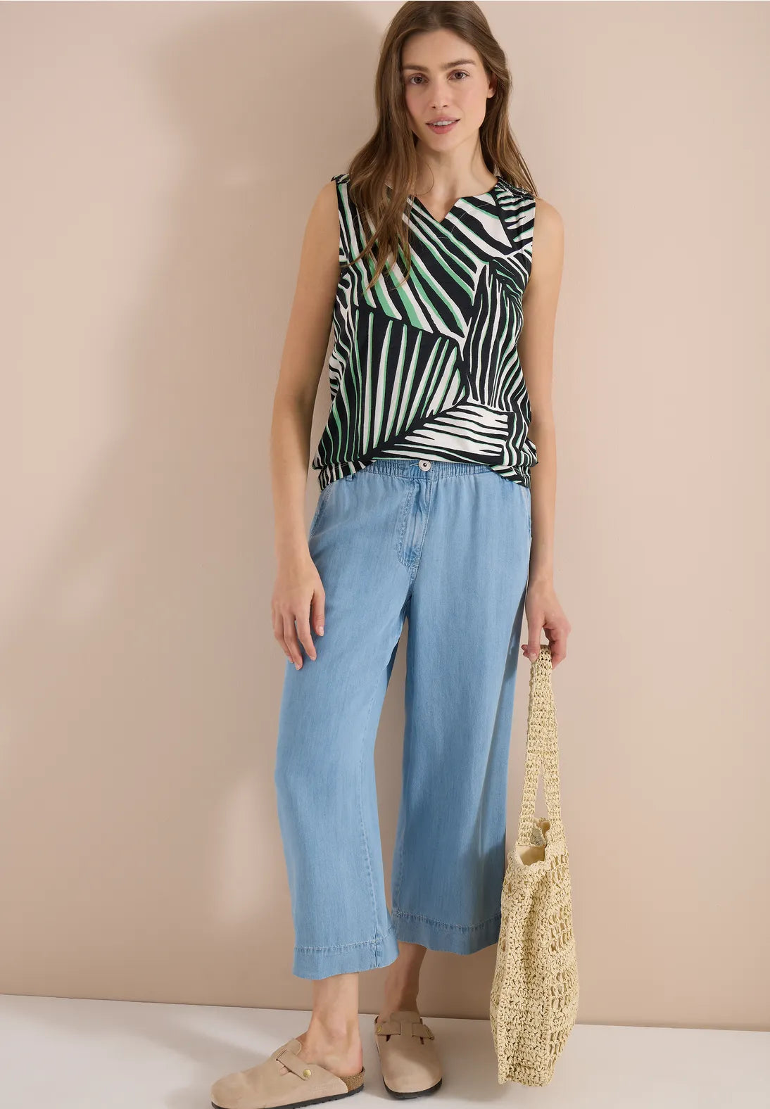 Cecil Smock Sleeveless Top In Palm Breeze Green