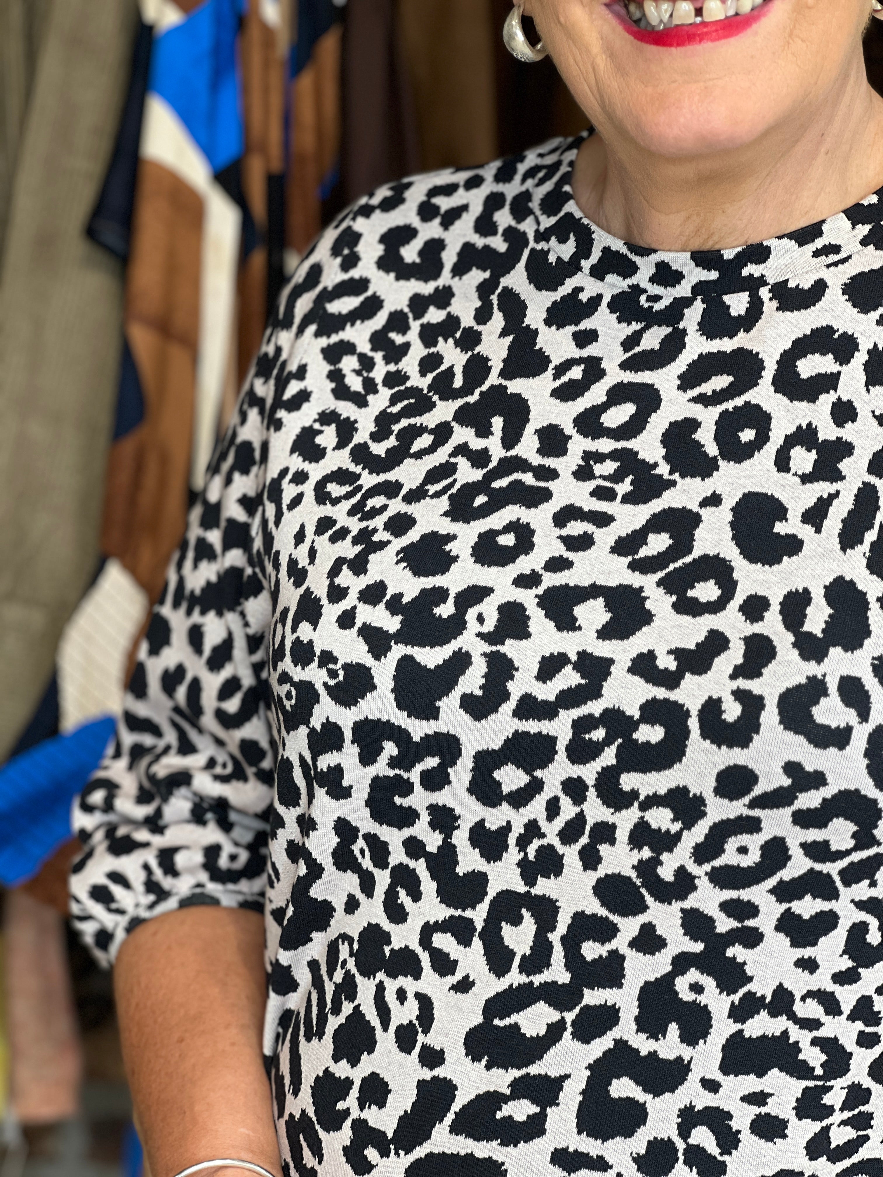 Street One Jacquard Sweatshirt In Soft Beige