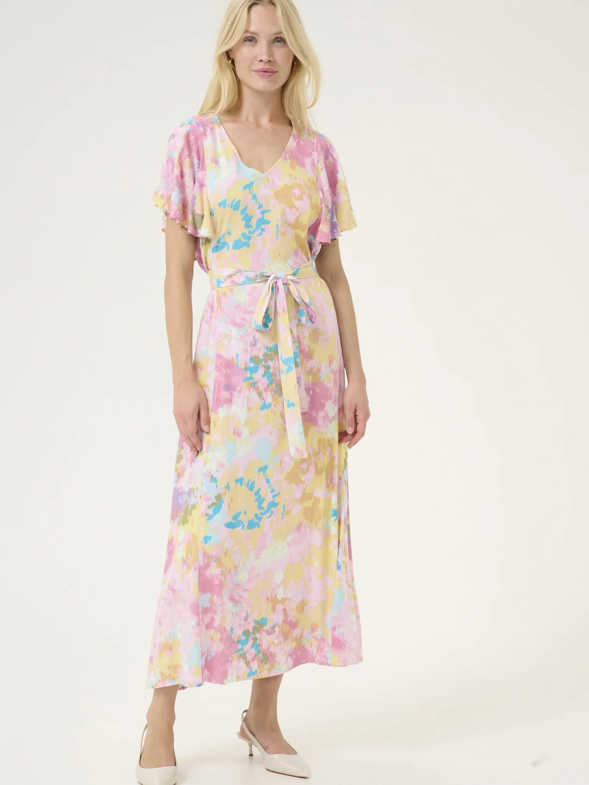 Culture Andrea Dress In Pink Abstract