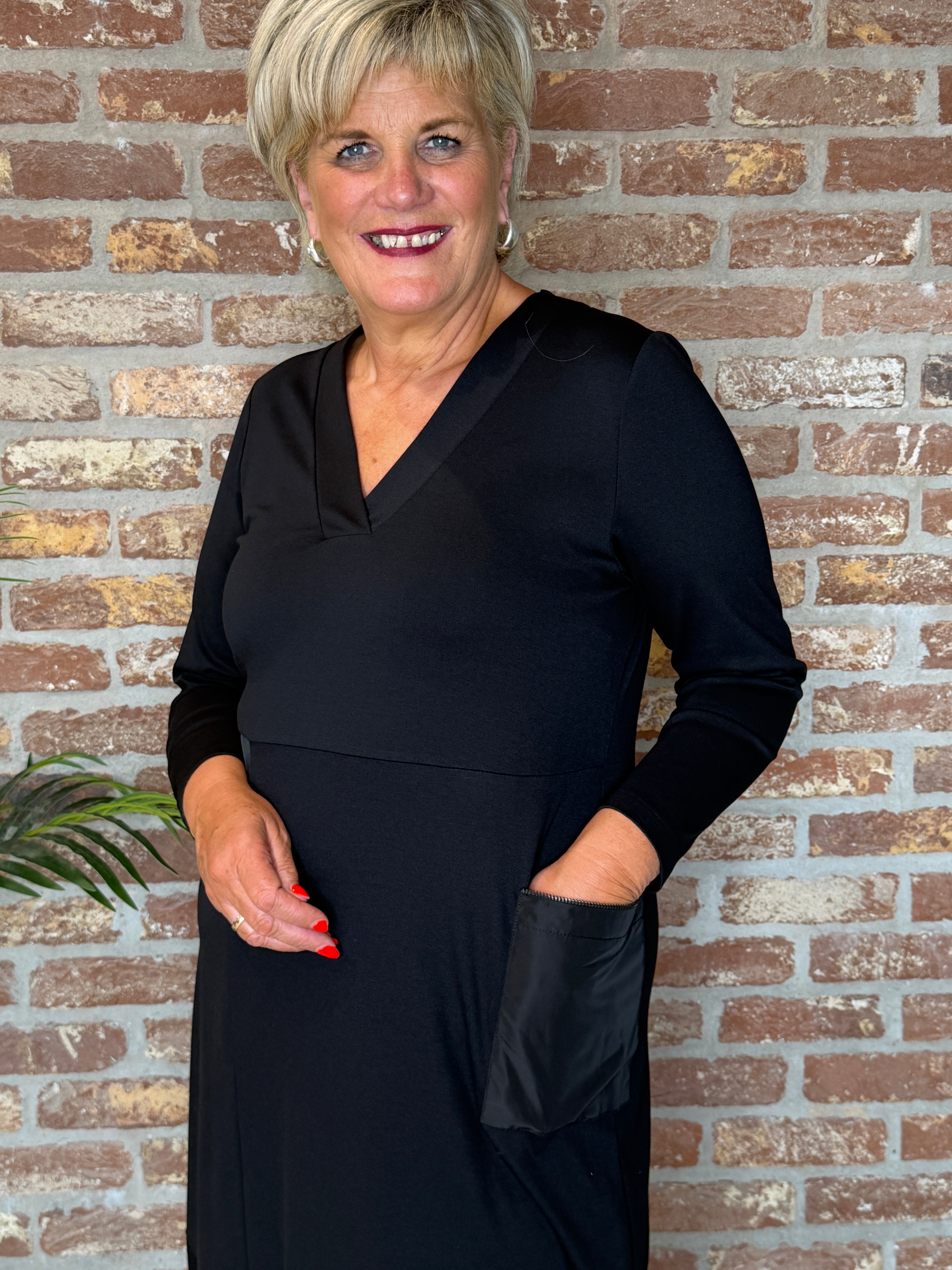 Peruzzi herringbone trim dress in black