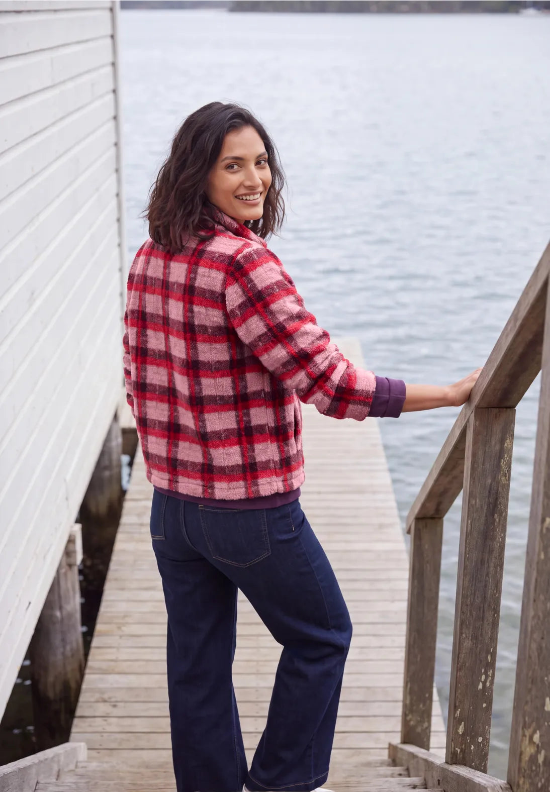 Teddy checked pullover in velvet rose
