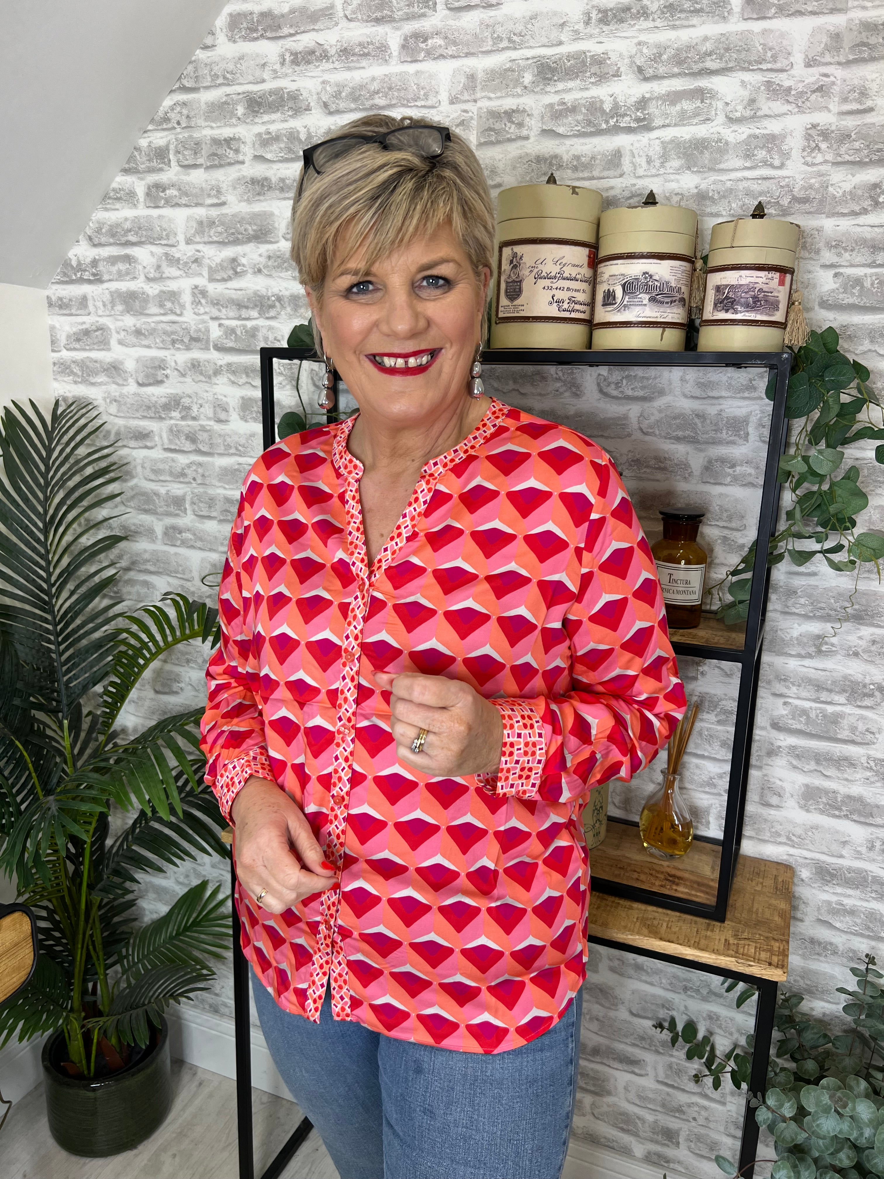 Milano Italy Blouse with v-neck In Candy Print