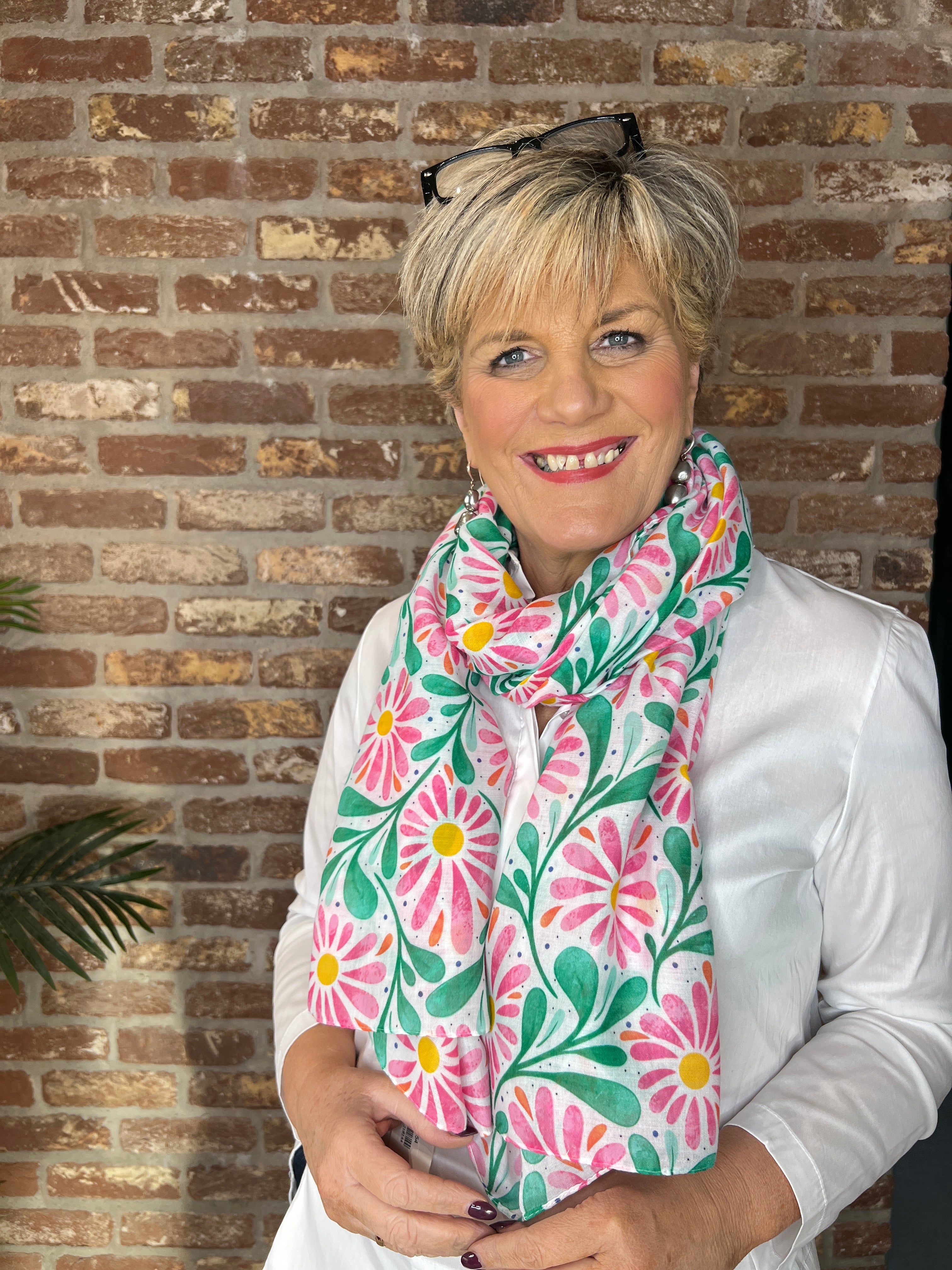 Pipa Floral Scarf In Pink Multi