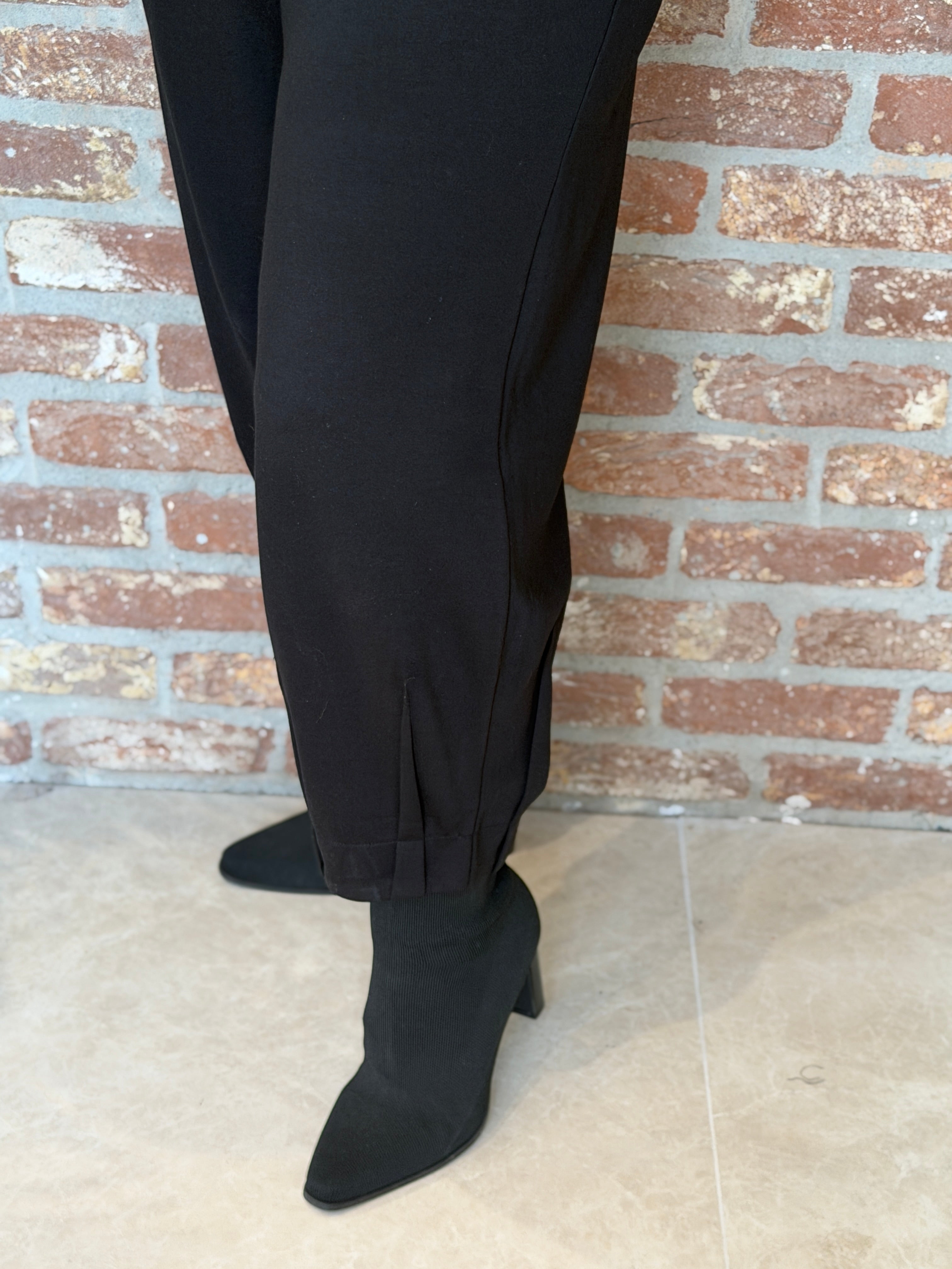pin tuck hem trousers