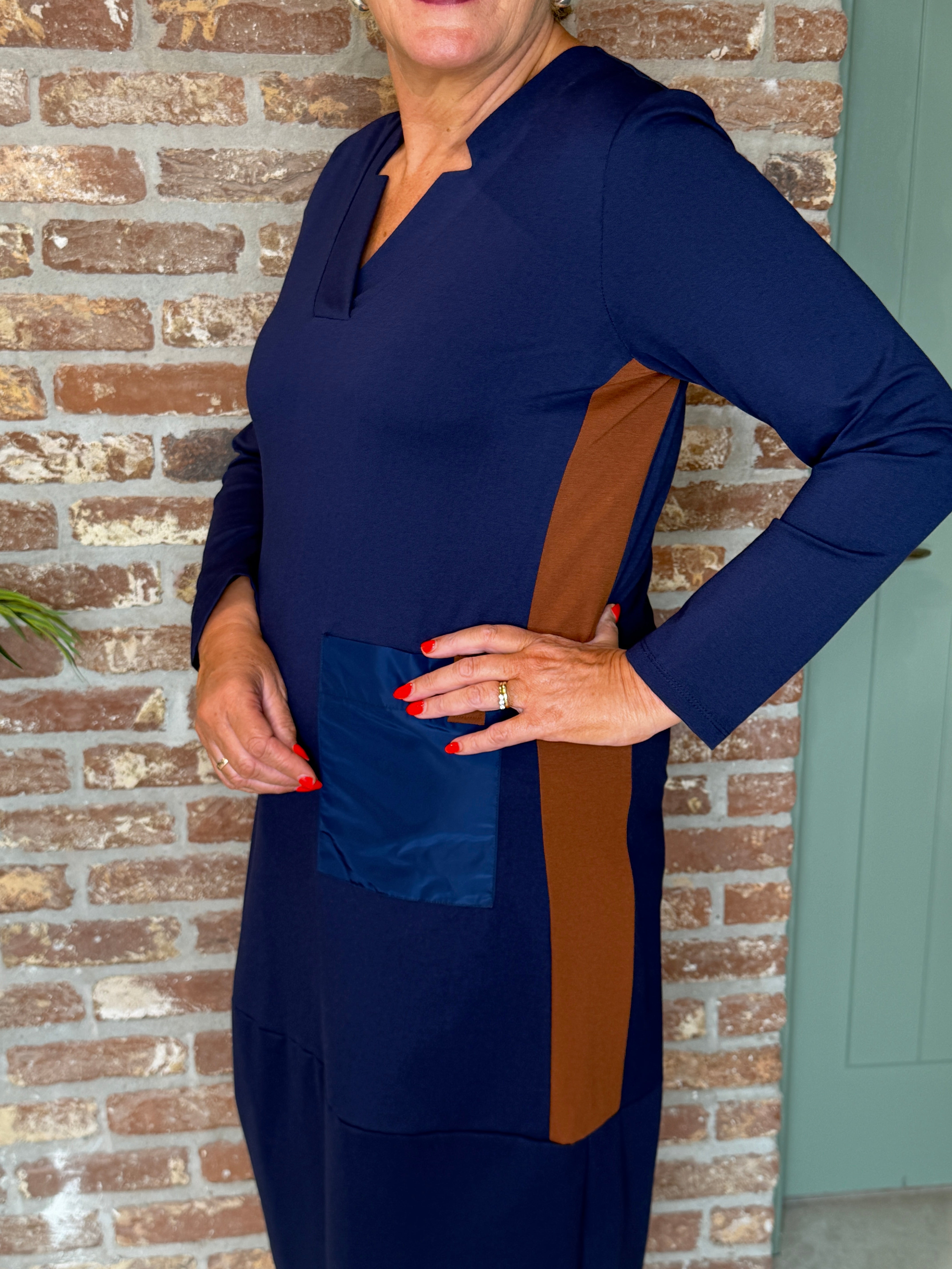 Peruzzi Contrast Stripe Dress In Navy & Ginger