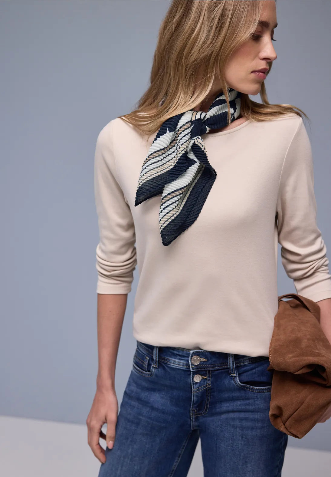 Street One Pleat Print Scarf In Shadowed Navy