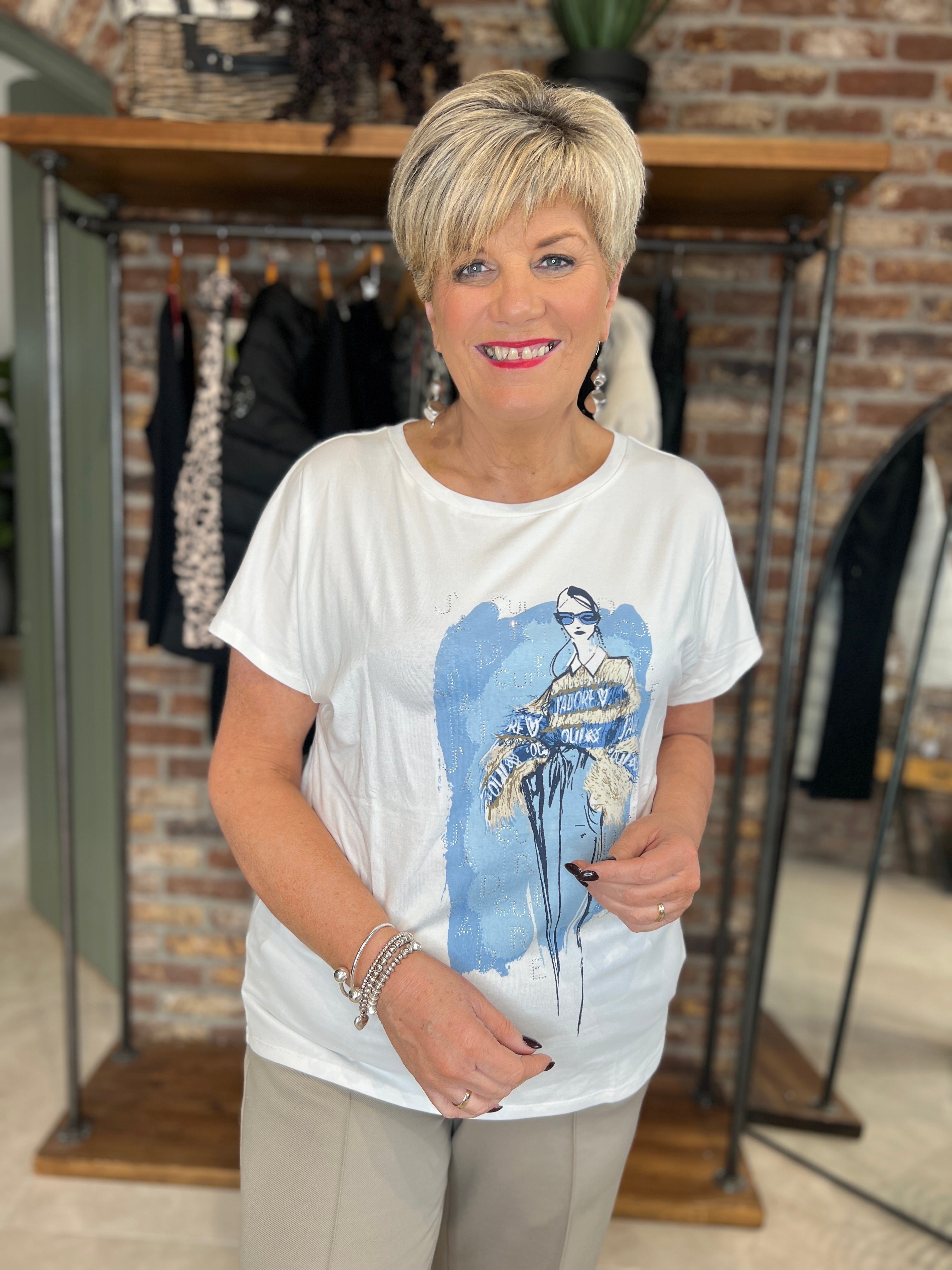 Oui T-shirt With Lady Print In Cloud Dancer