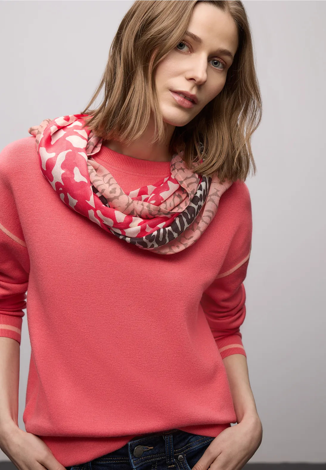 Street One Print Loop Snood In Striking Coral