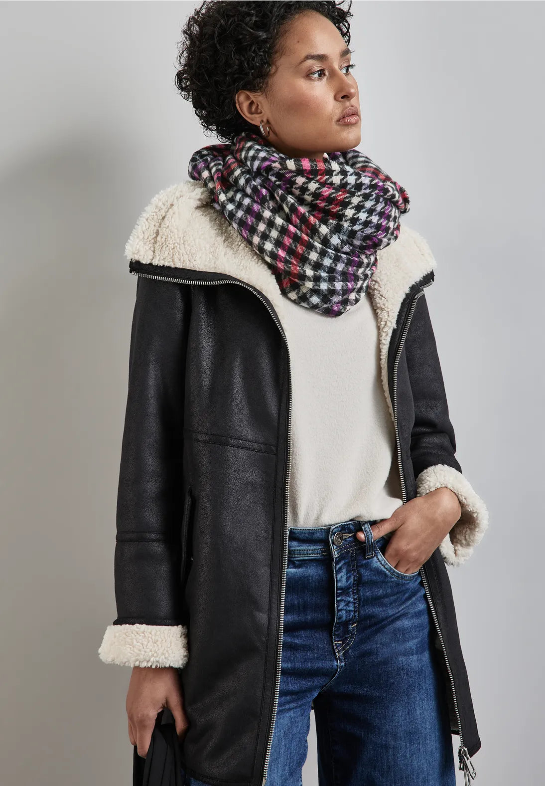 Street One Houndstooth Scarf In Multicoloured